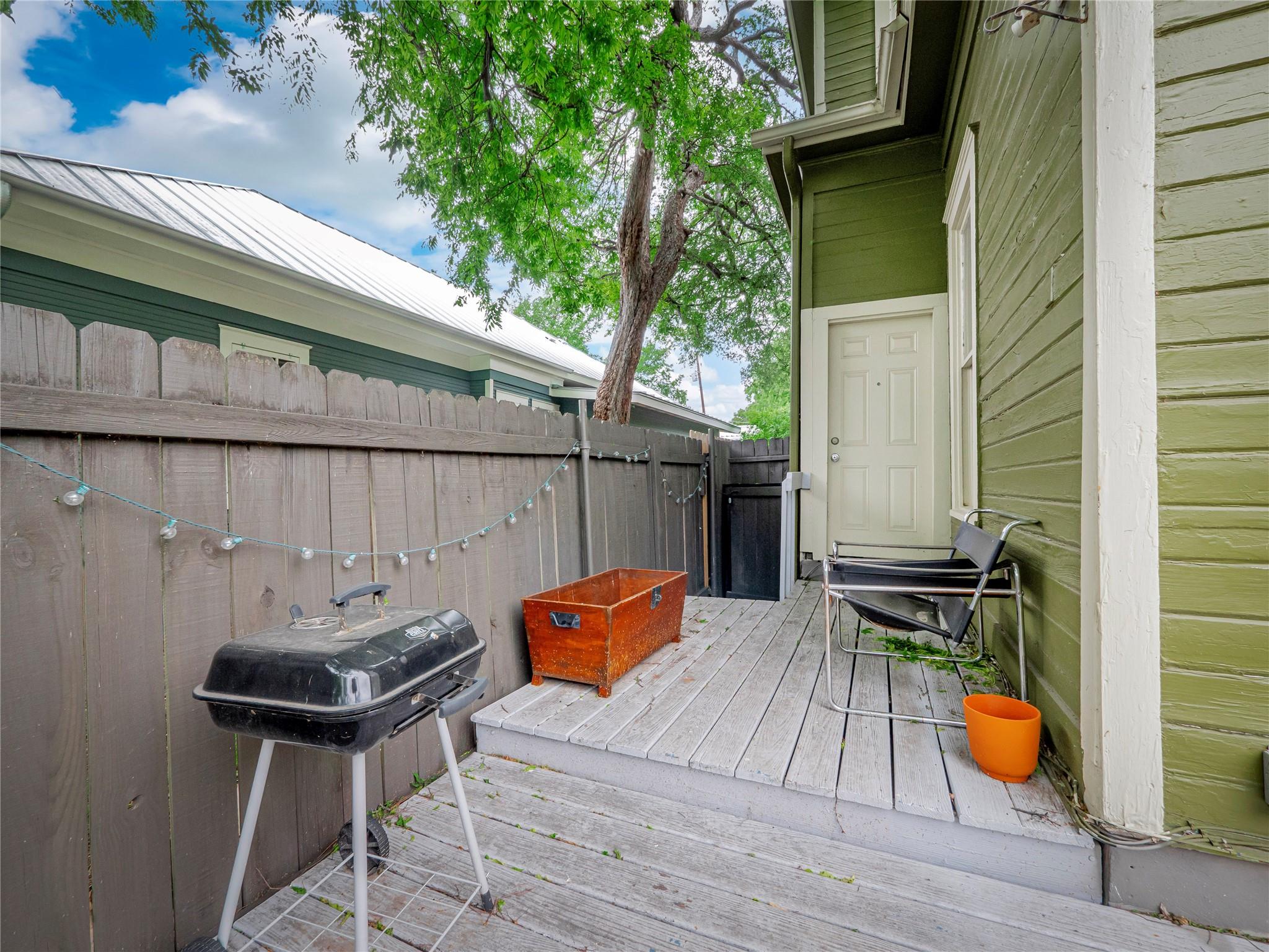 209 E 38th St # A, B & C, Austin, TX 78705