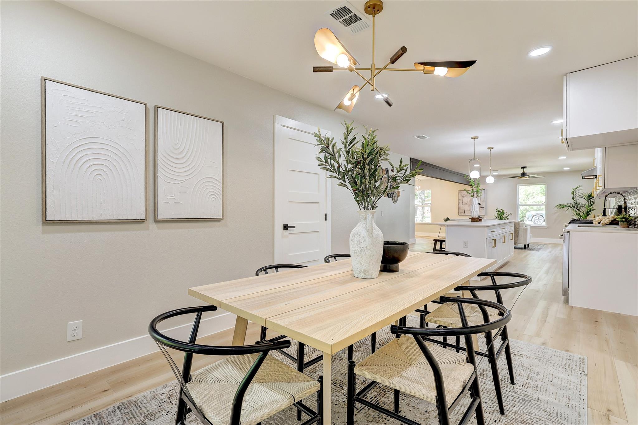 6007 Belfast Dr, Austin, TX 78723