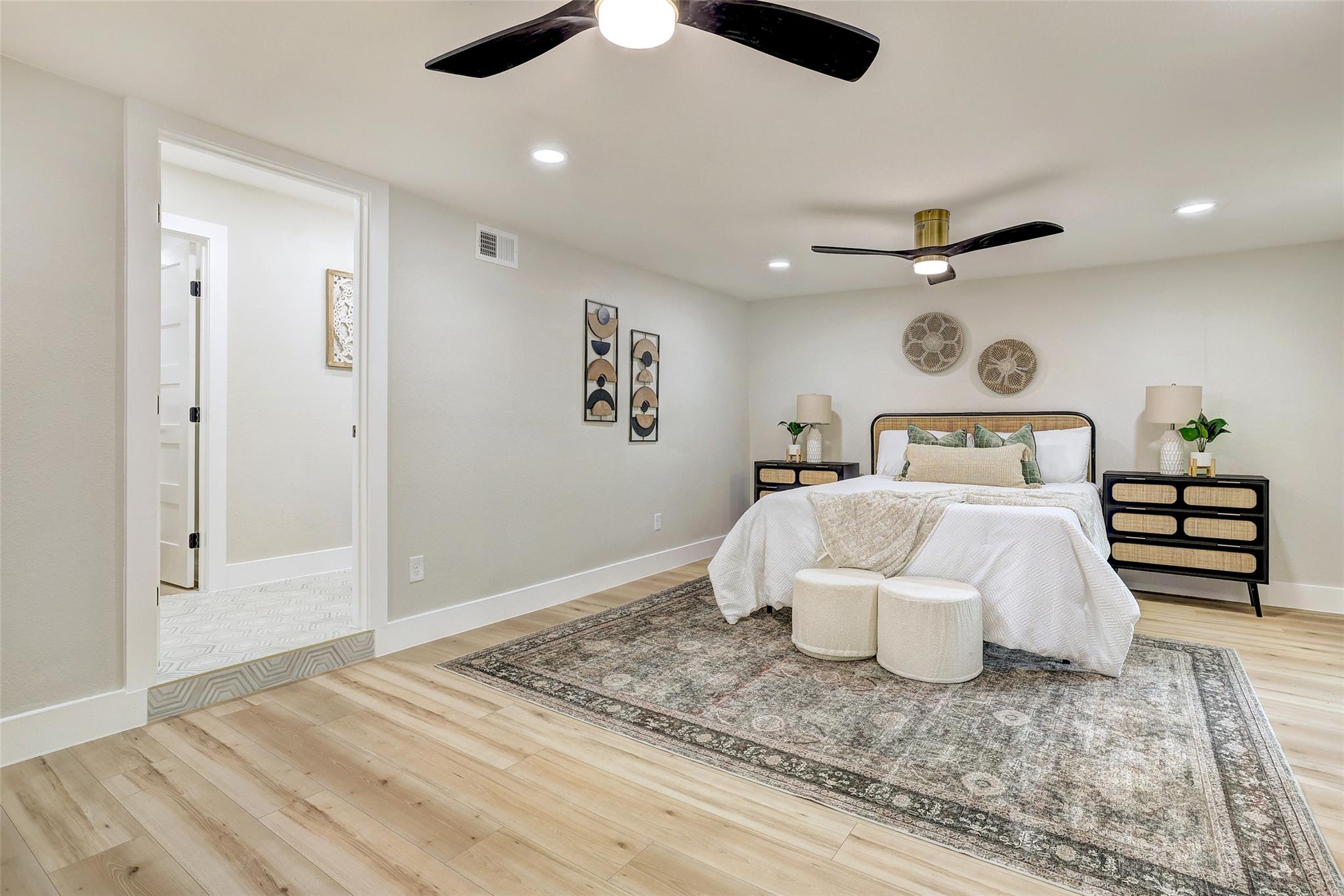 6007 Belfast Dr, Austin, TX 78723