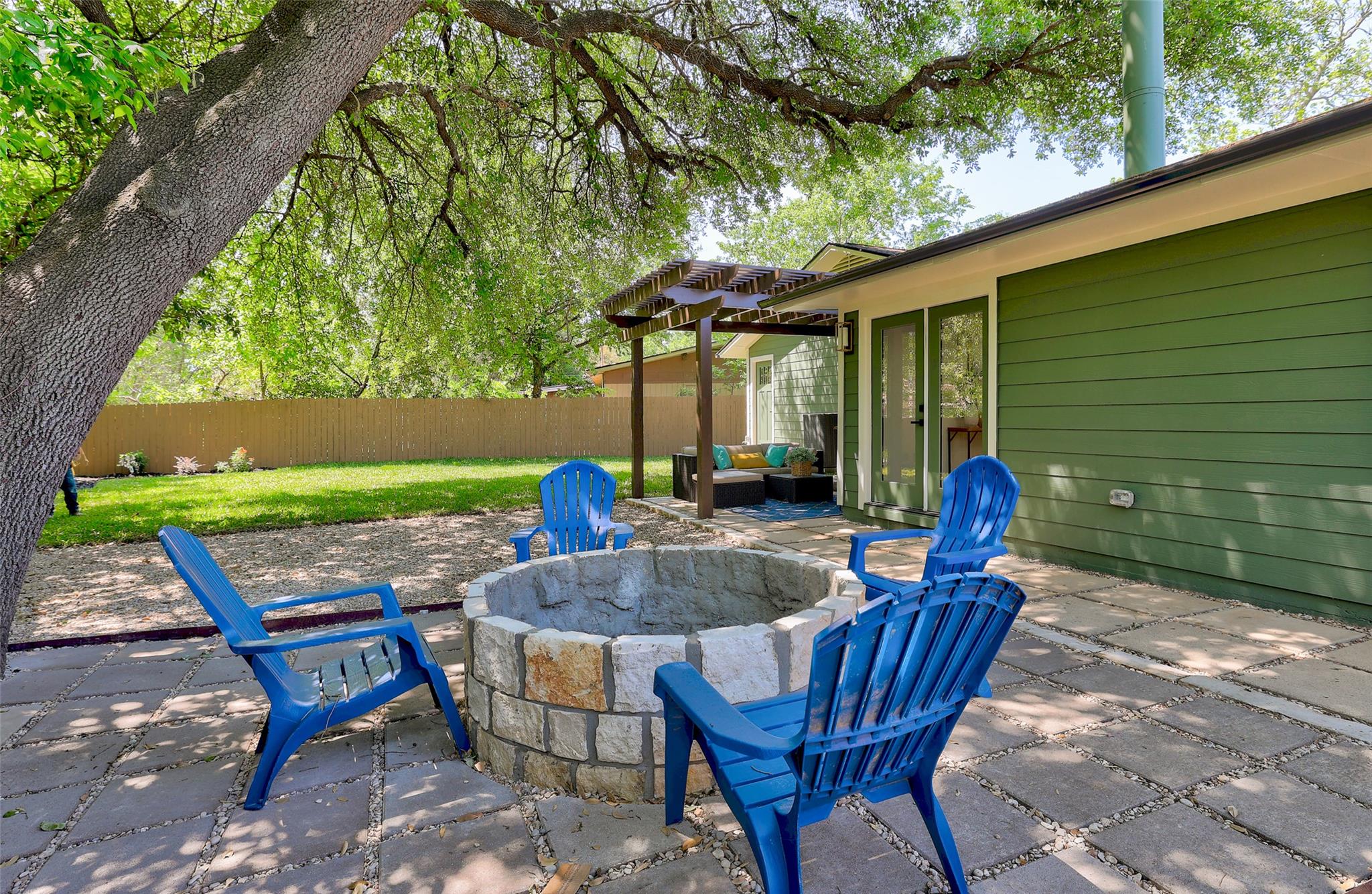 6007 Belfast Dr, Austin, TX 78723