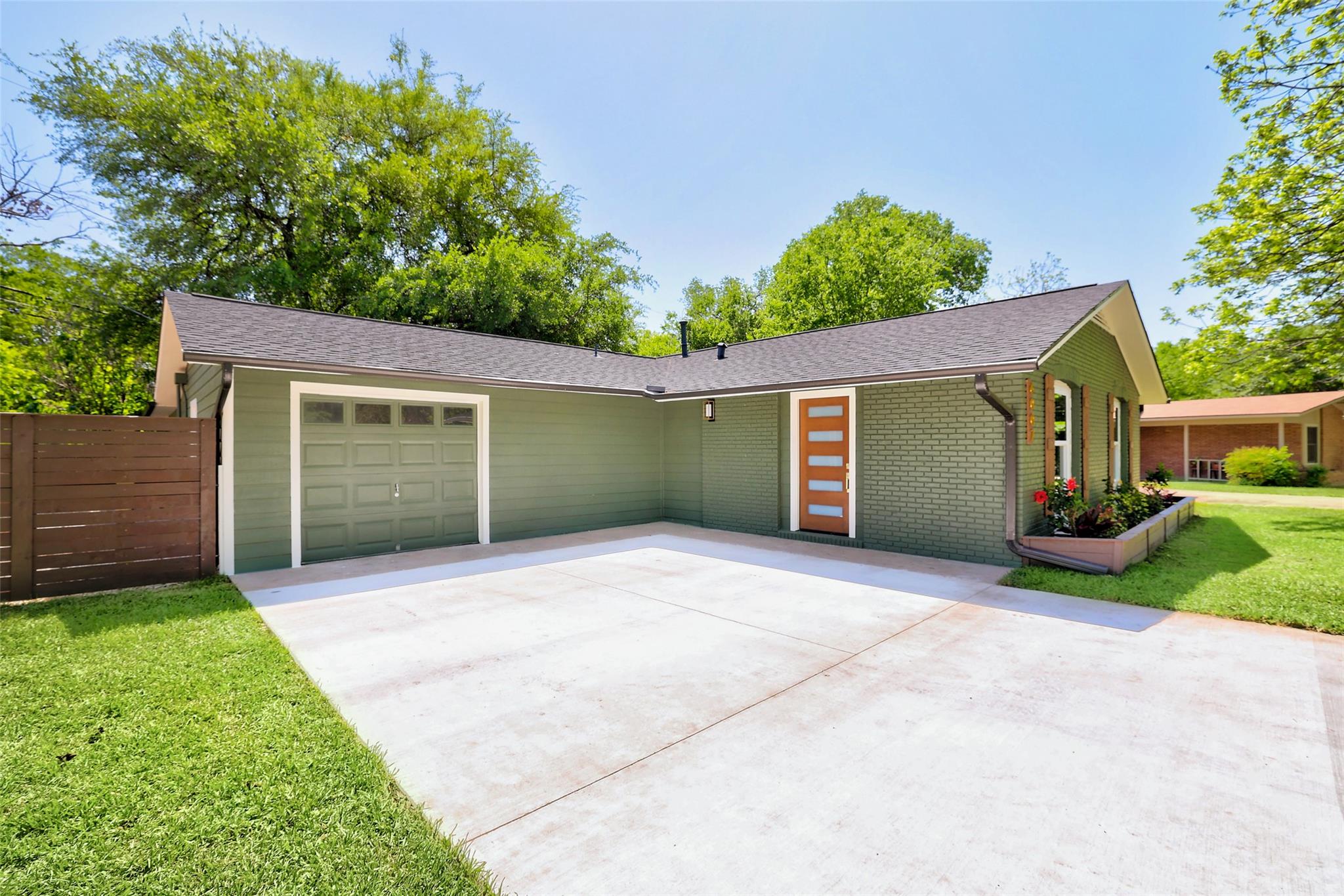 6007 Belfast Dr, Austin, TX 78723