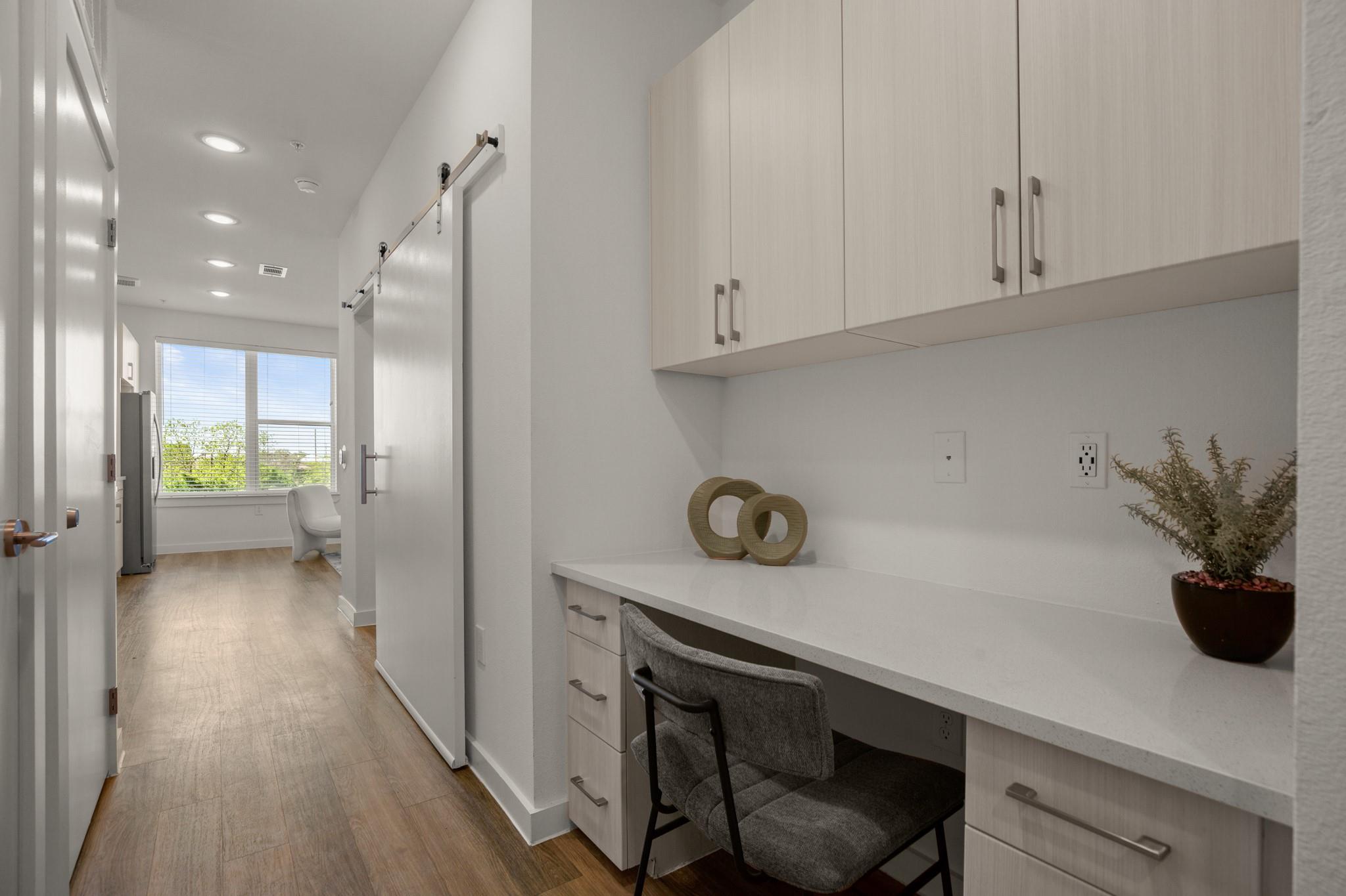 6324 N Lamar Blvd # 313, Austin, TX 78752