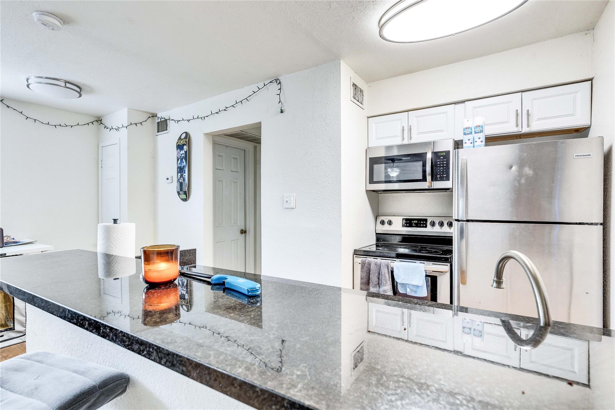 2207 Leon St # 207, Austin, TX 78705
