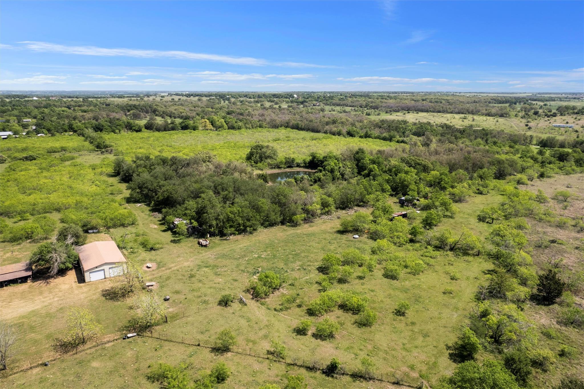 523 County Road 414, Buckholts, TX 76518