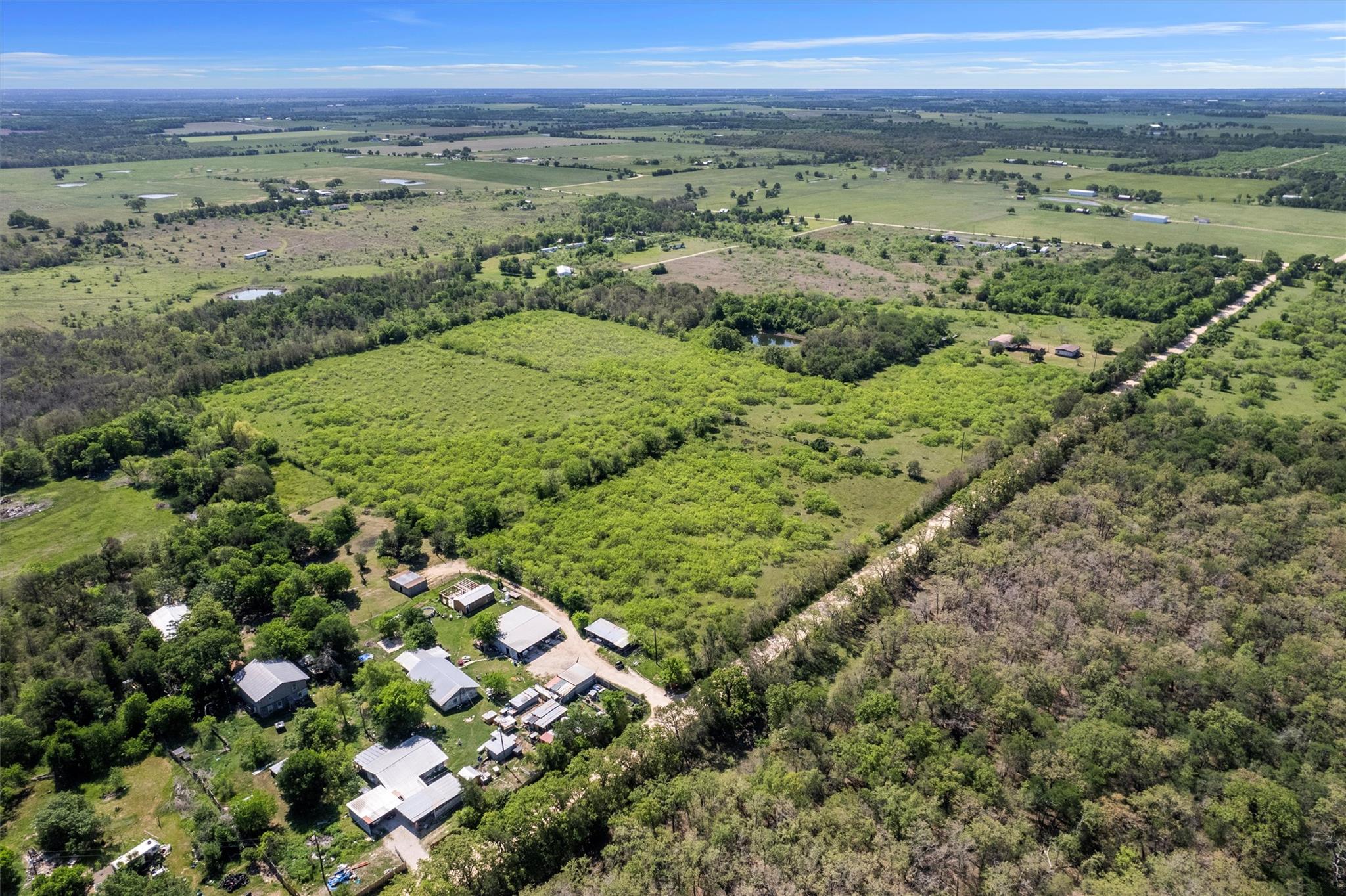 523 County Road 414, Buckholts, TX 76518