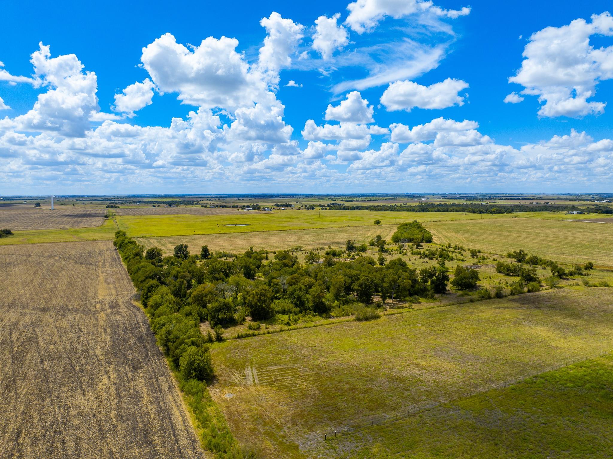 0 Tract 1 CR 470 - Ctr, Coupland, TX 78615