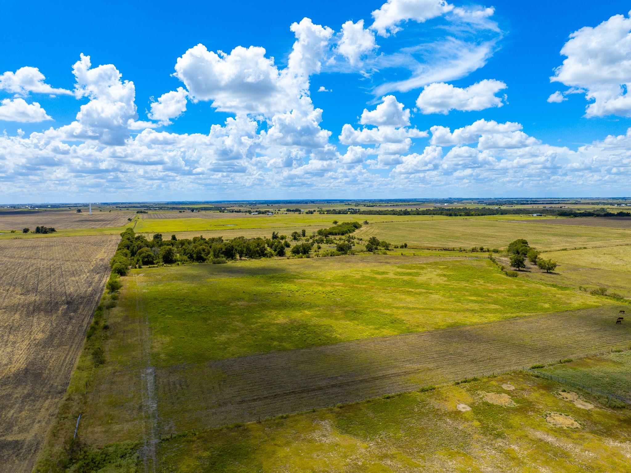0 Tract 1 CR 470 - Ctr, Coupland, TX 78615