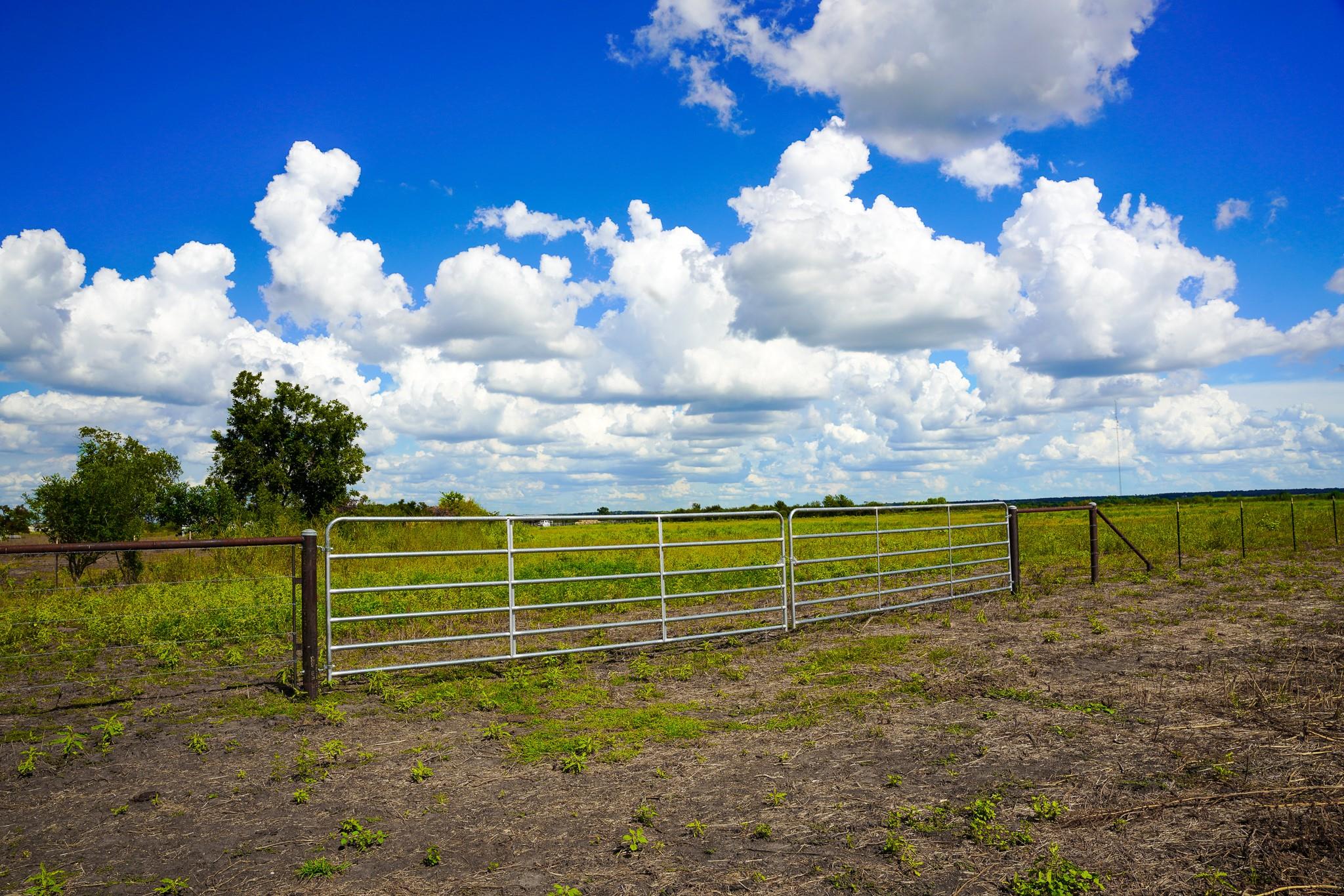 0 Tract 1 CR 470 - Ctr, Coupland, TX 78615