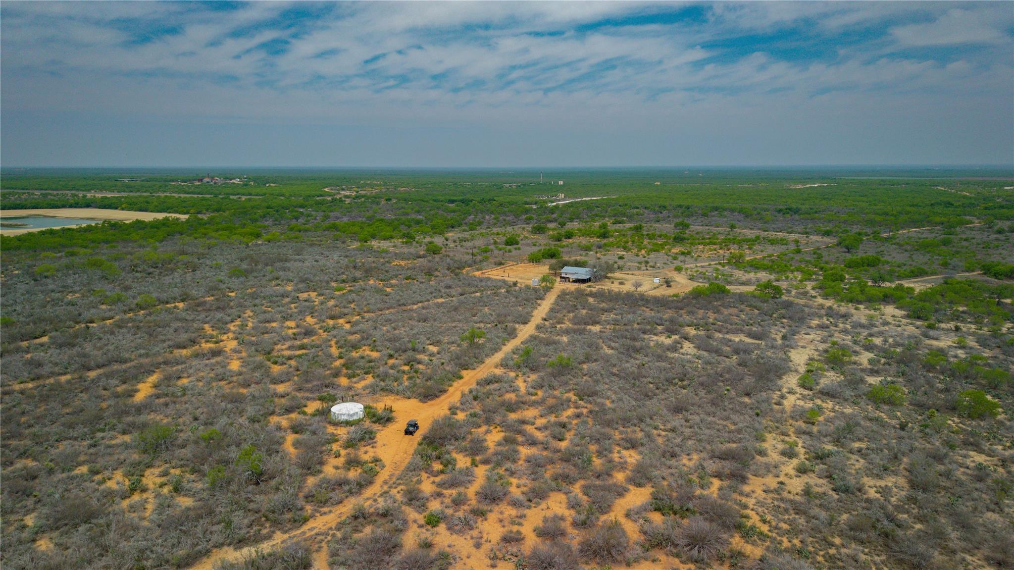 1500 N FM 1407, Carrizo Springs, TX 78839