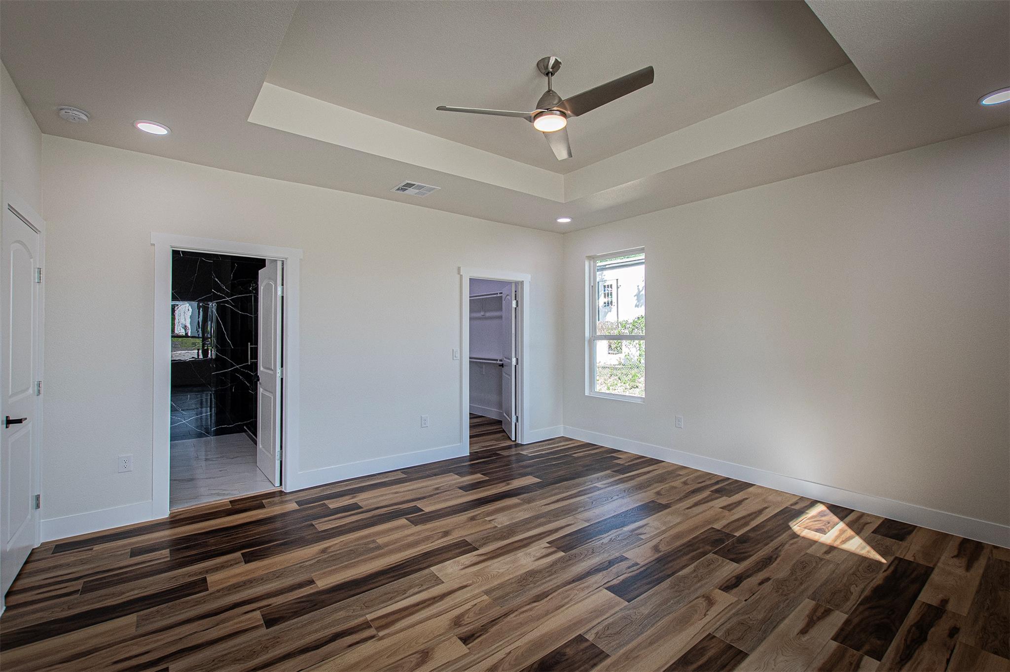 106 Passion Vine Rd, Dale, TX 78616