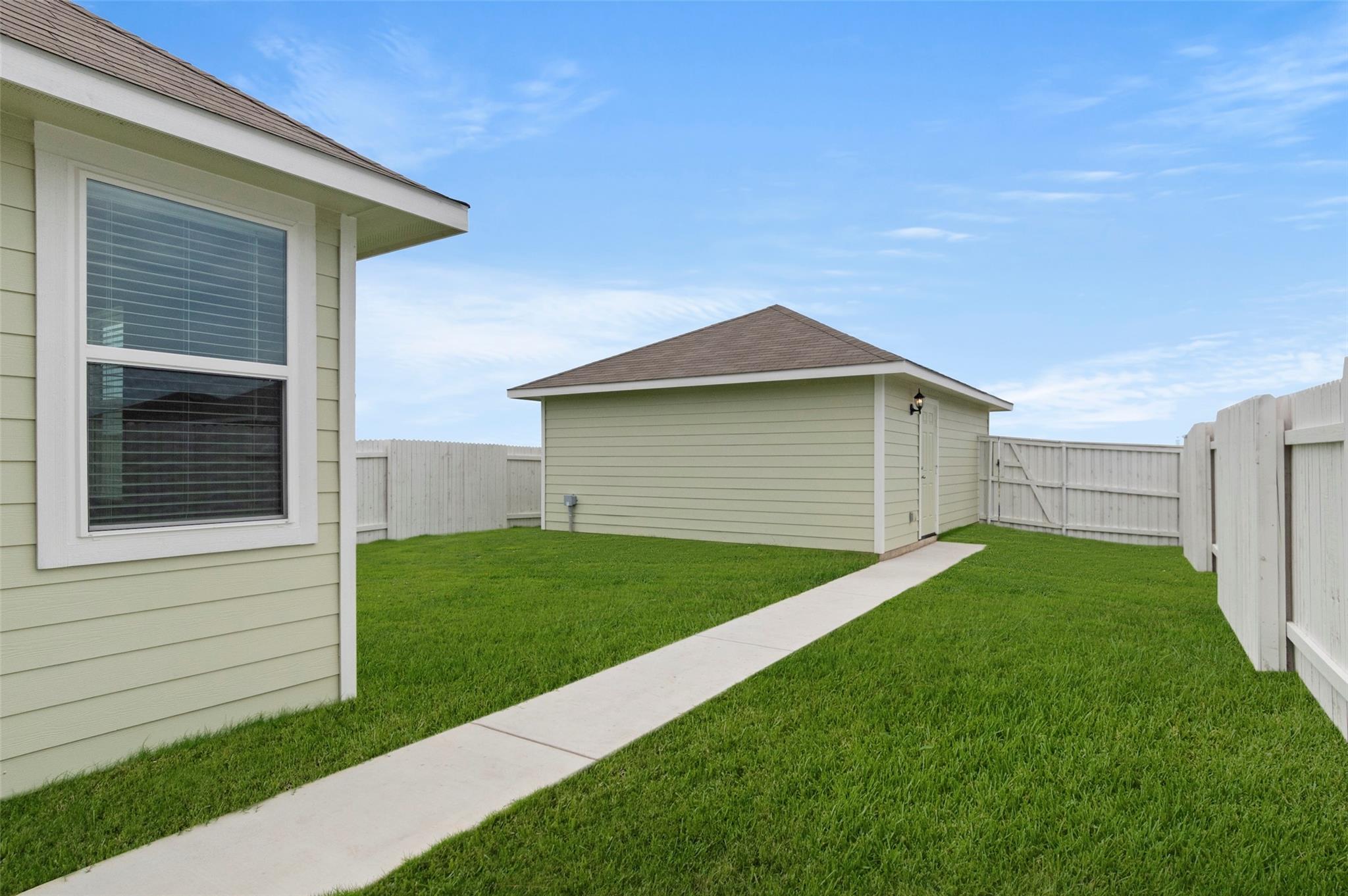 3013 Winding Creek Rd, Kyle, TX 78640