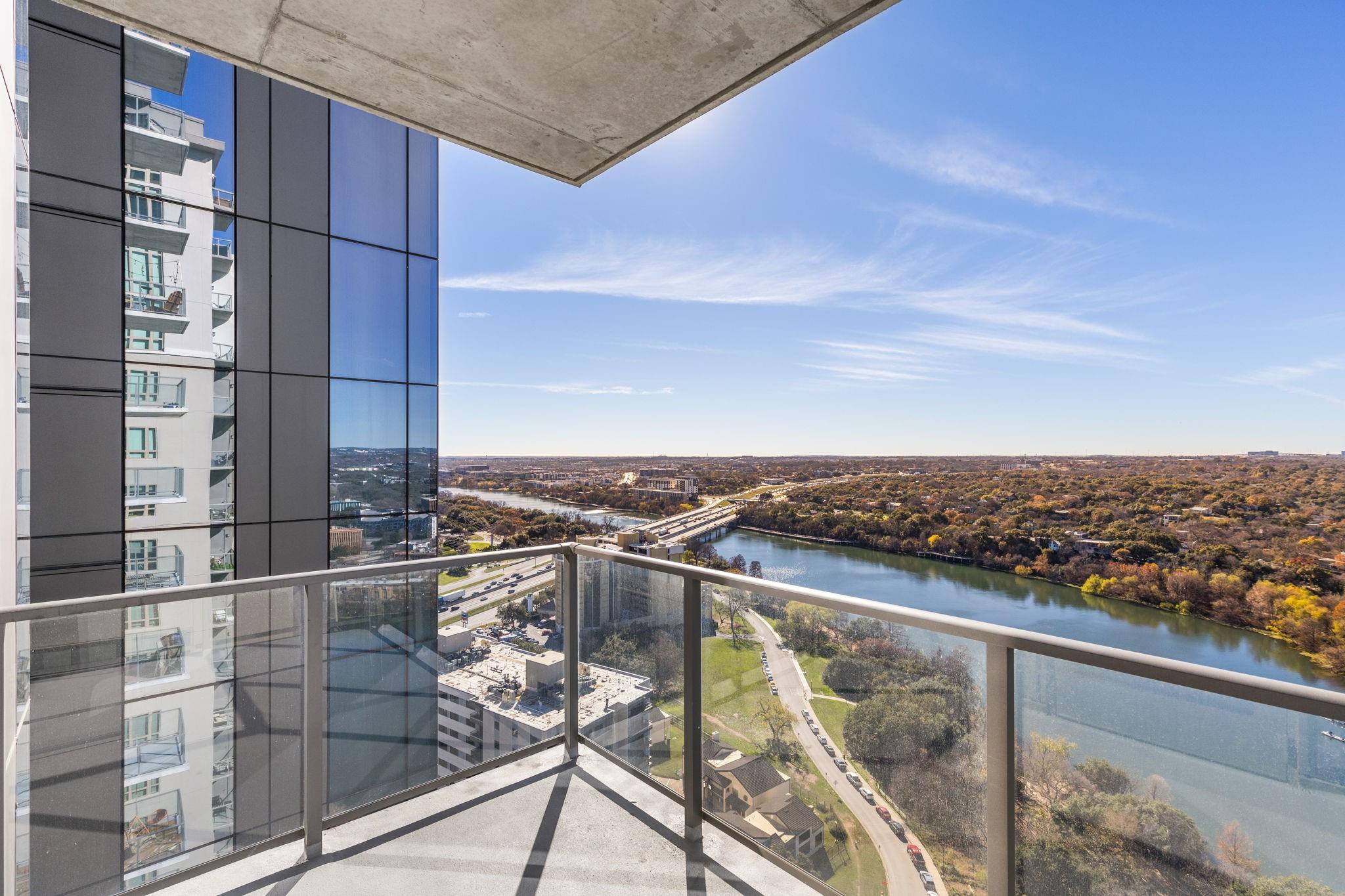 44 East Ave # 2301, Austin, TX 78701