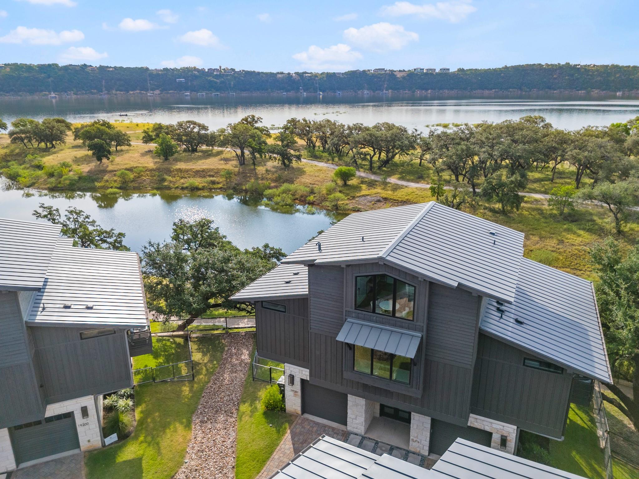 19201 Crusoe Cv # 20, Spicewood, TX 78669