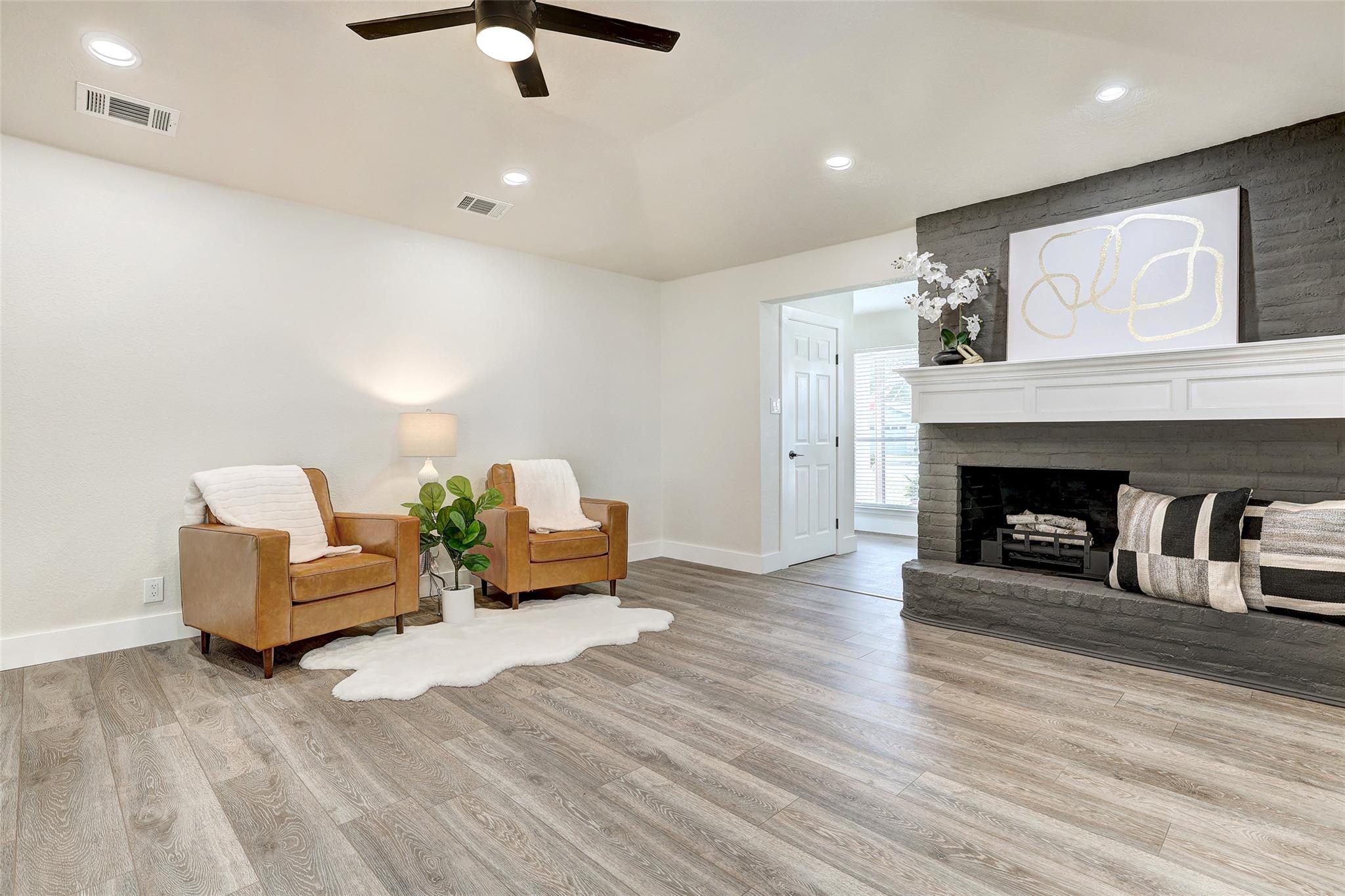 805 River Bend Dr, Georgetown, TX 78628