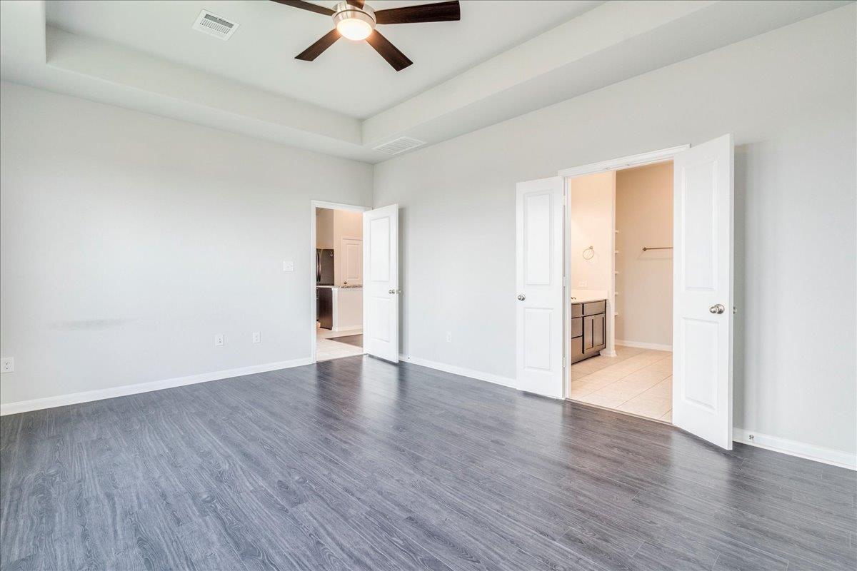 518 Algaroba Loop, Buda, TX 78610