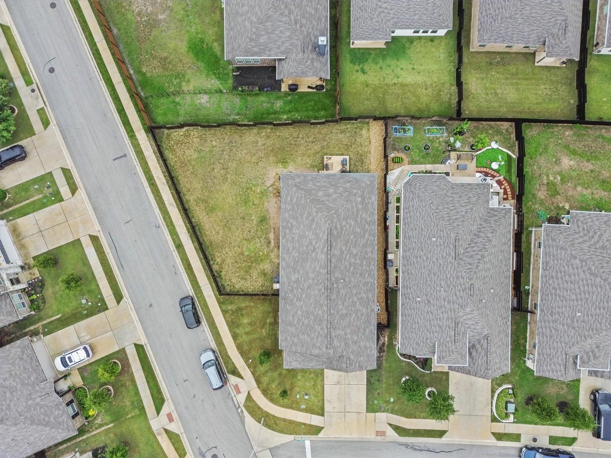 518 Algaroba Loop, Buda, TX 78610