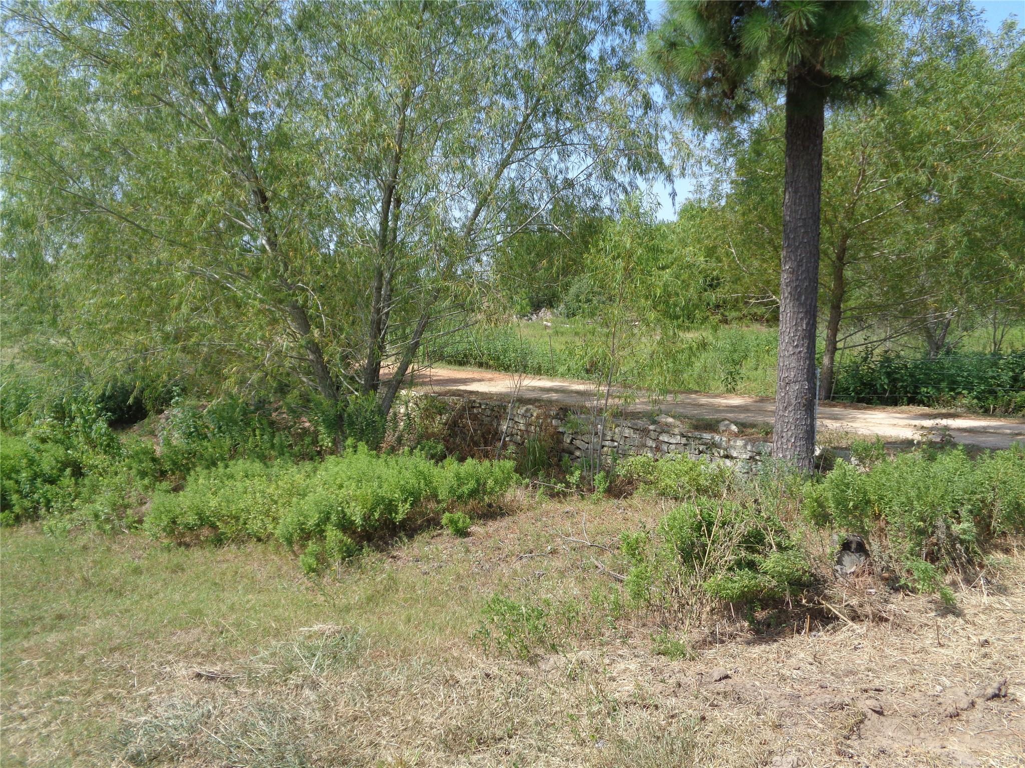 131 Cardinal Dr # B, Paige, TX 78659