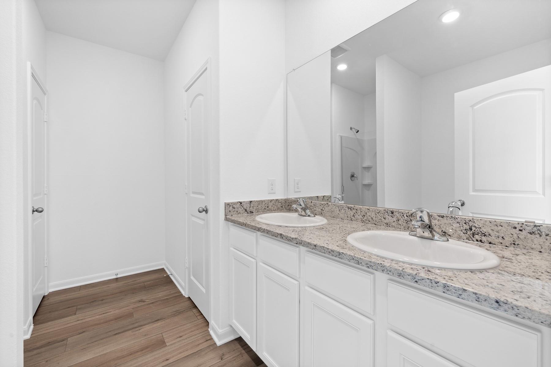 221 Surrey Oaks, San Marcos, TX 78666