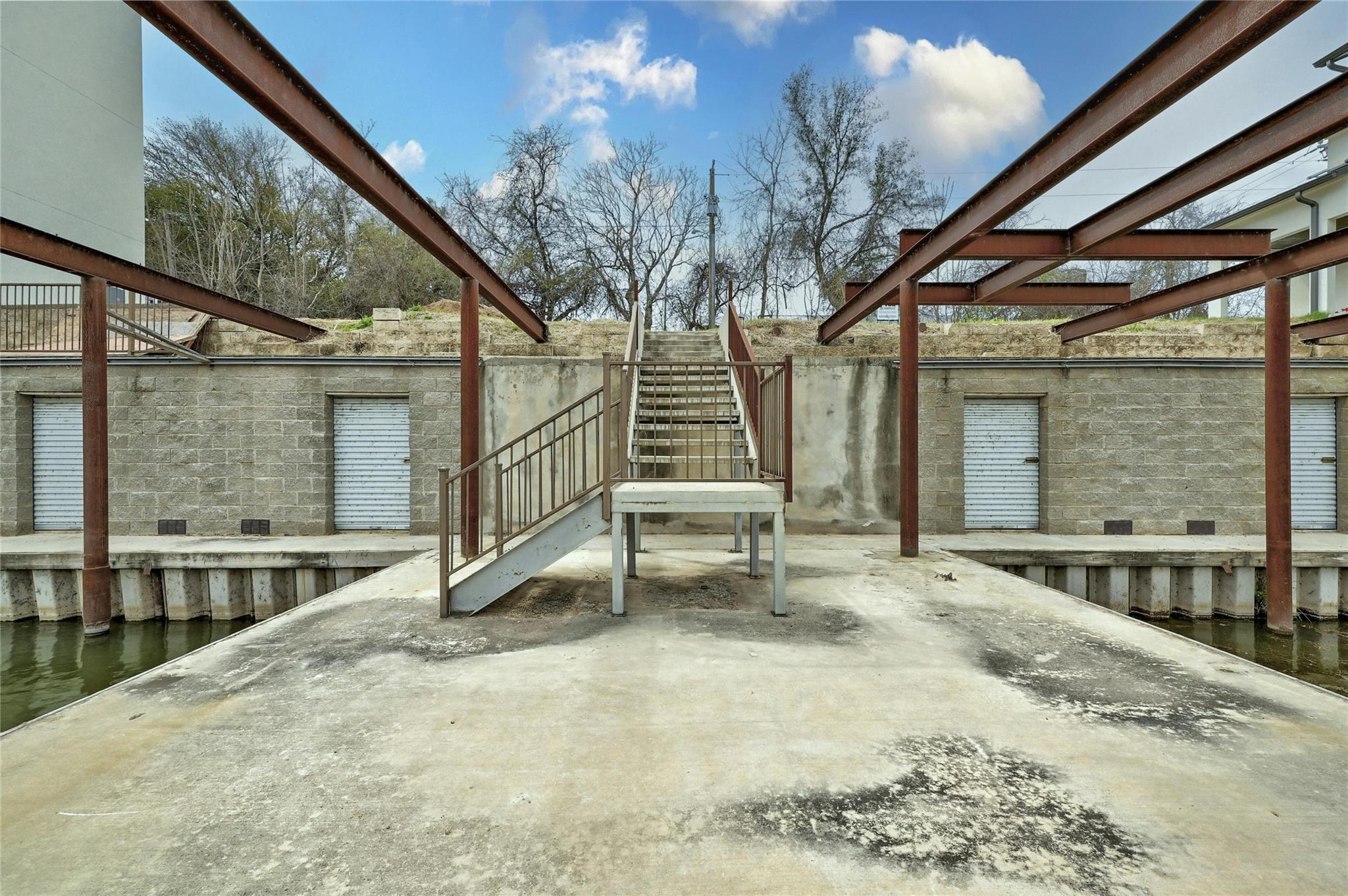 940 Euel Moore Dr # 3, Kingsland, TX 78639