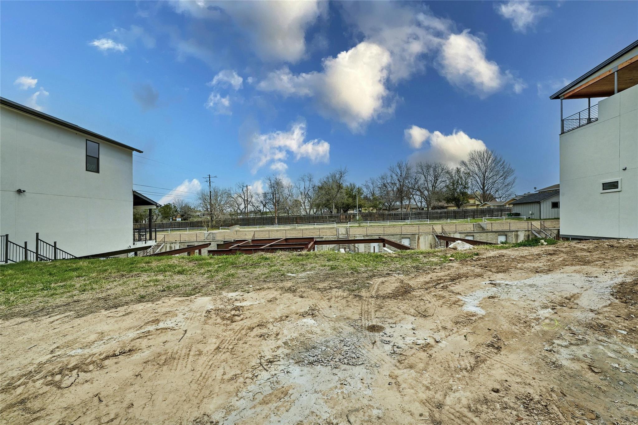 940 Euel Moore Dr # 3, Kingsland, TX 78639