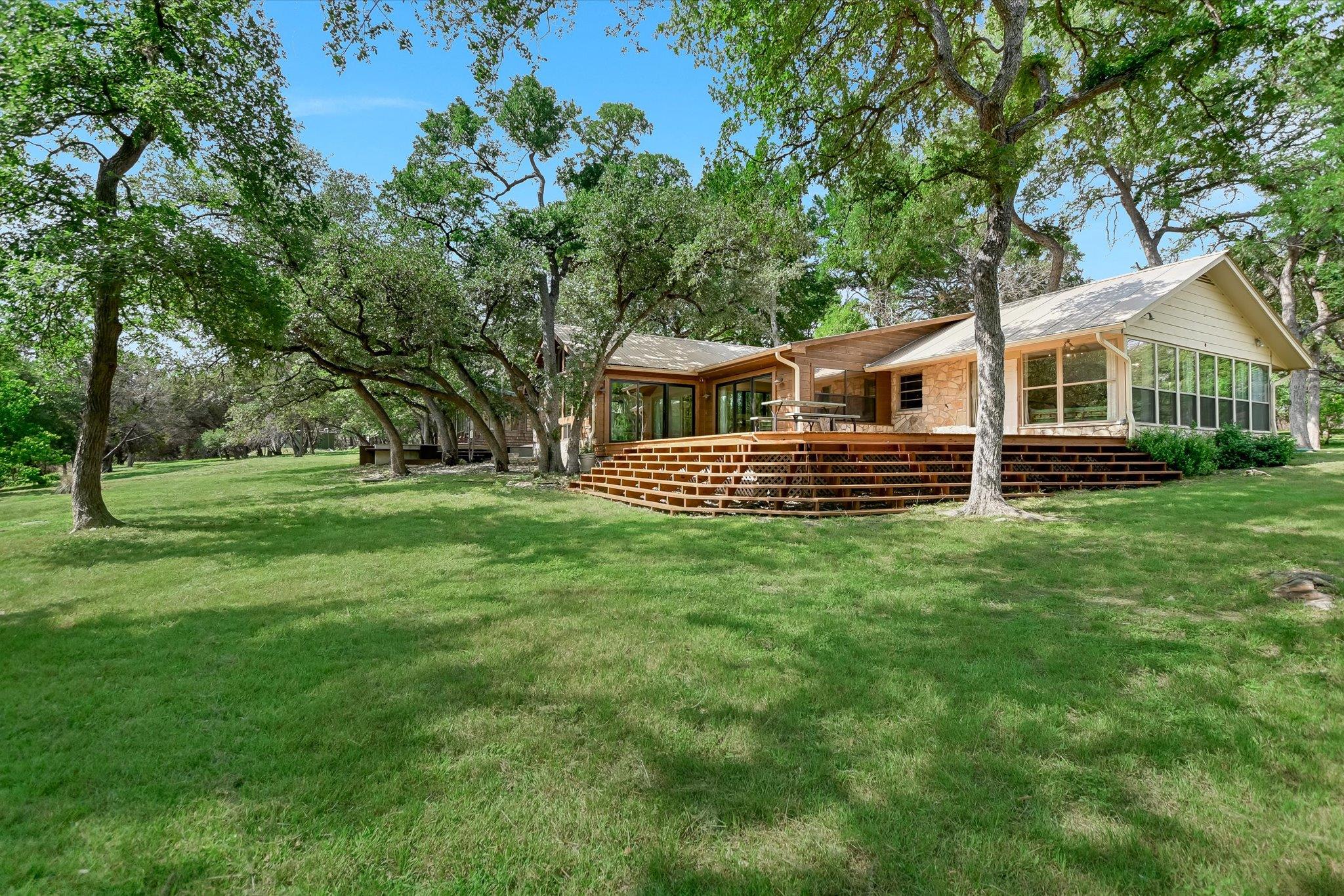 505 Deer Lake Rd, Wimberley, TX 78676