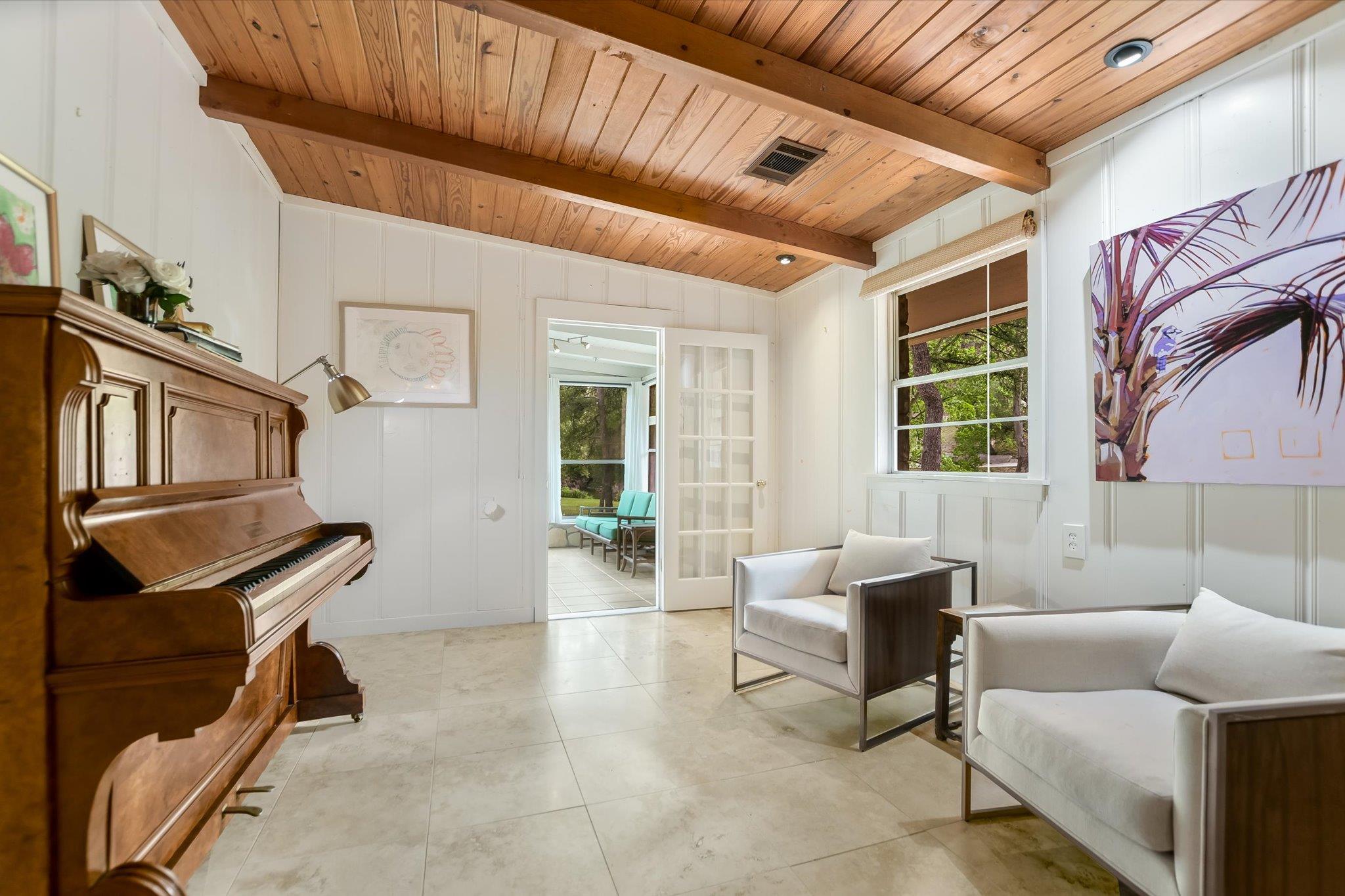 505 Deer Lake Rd, Wimberley, TX 78676