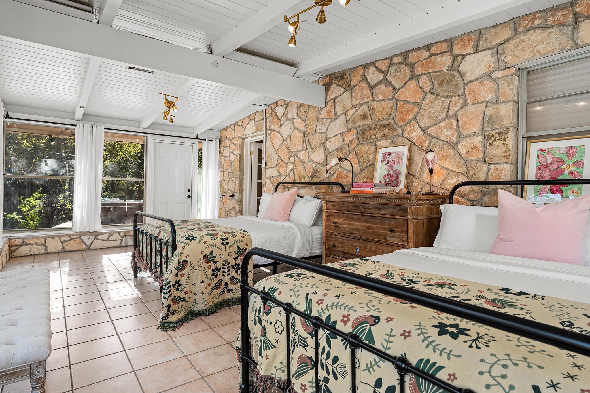 505 Deer Lake Rd, Wimberley, TX 78676