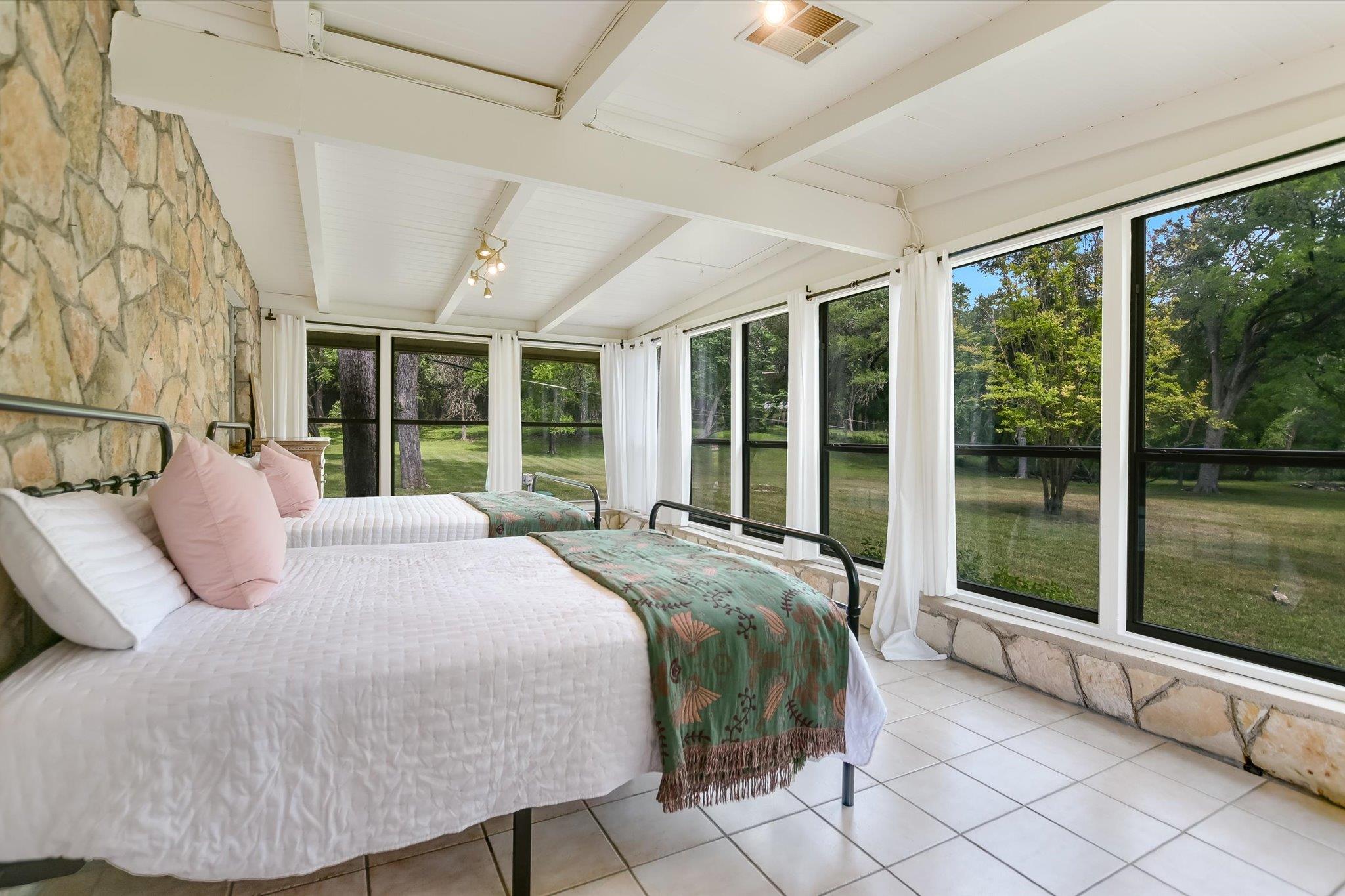505 Deer Lake Rd, Wimberley, TX 78676