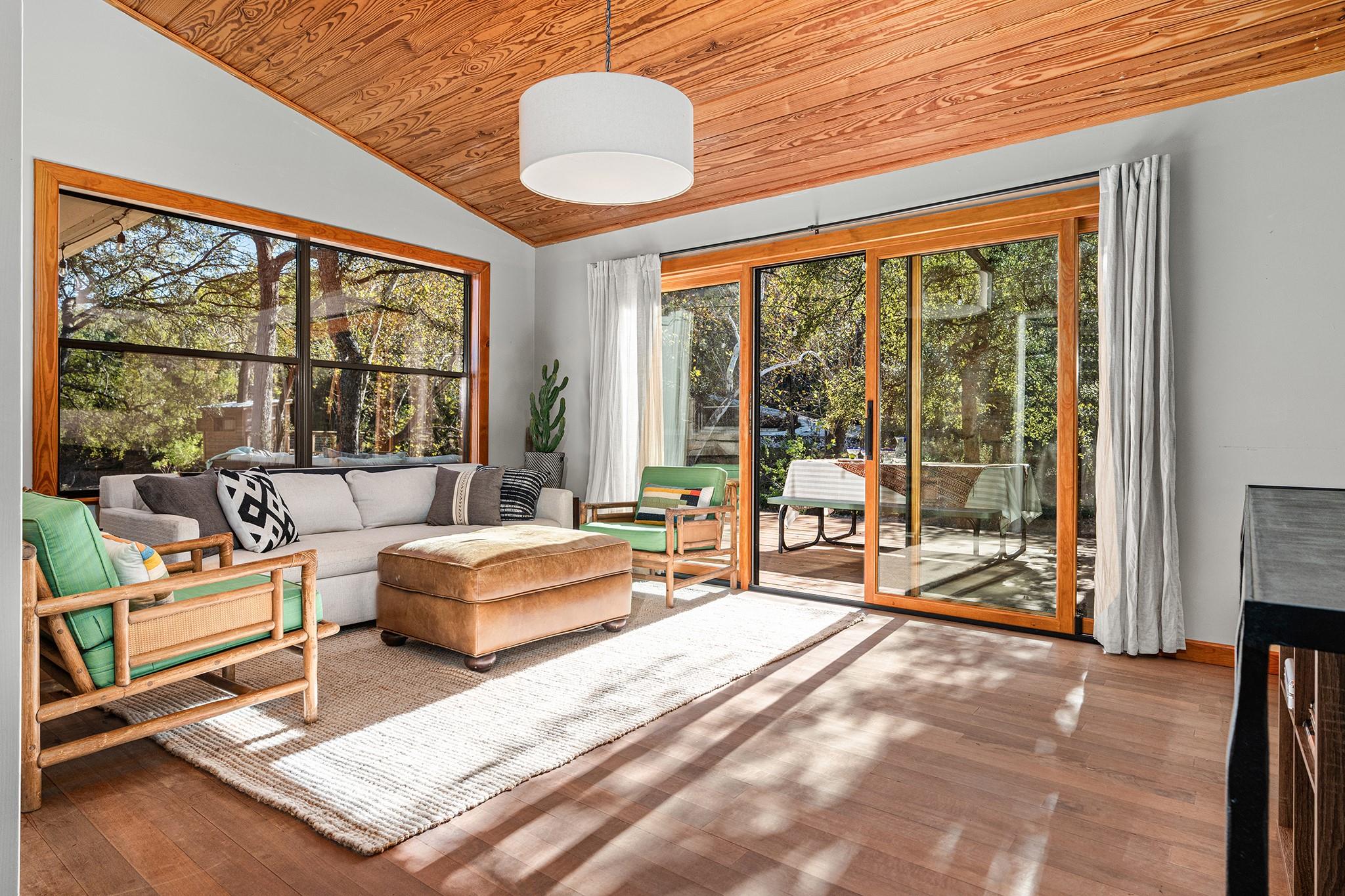 505 Deer Lake Rd, Wimberley, TX 78676