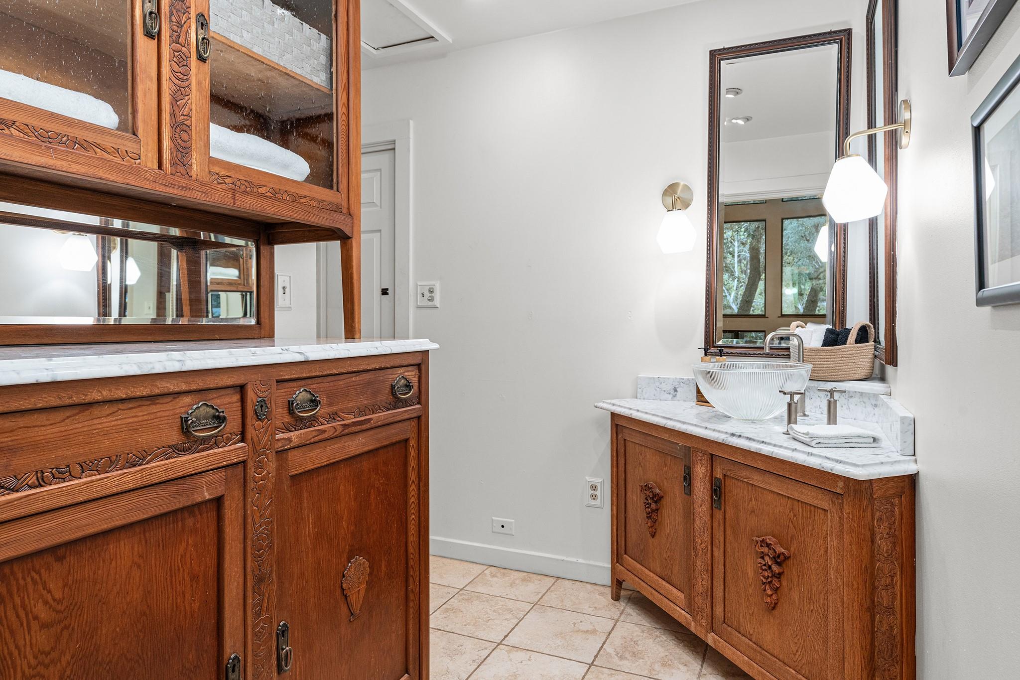 505 Deer Lake Rd, Wimberley, TX 78676