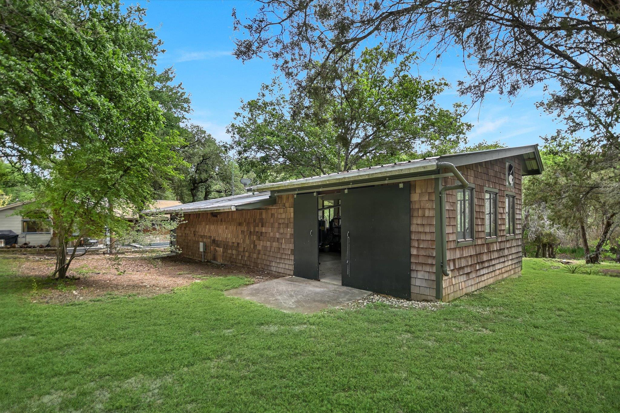 505 Deer Lake Rd, Wimberley, TX 78676