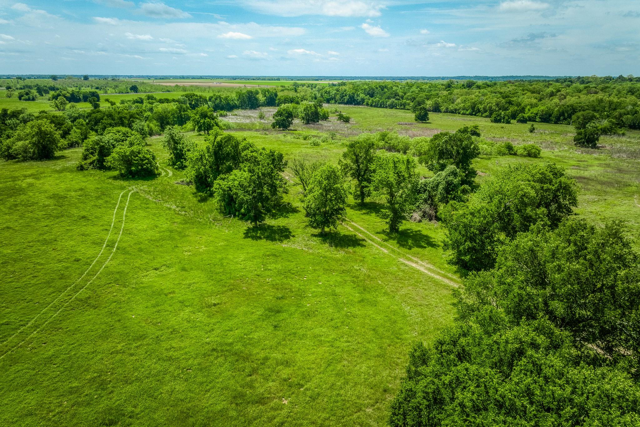 478 Brazos Court, Caldwell, TX 77836