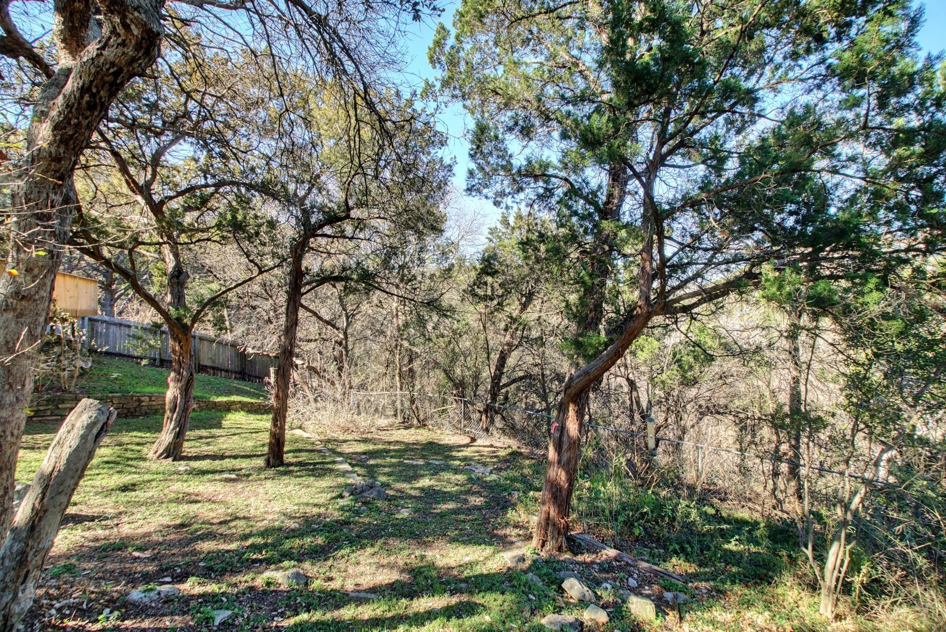 2306 Forest Bend Dr, Austin, TX 78704