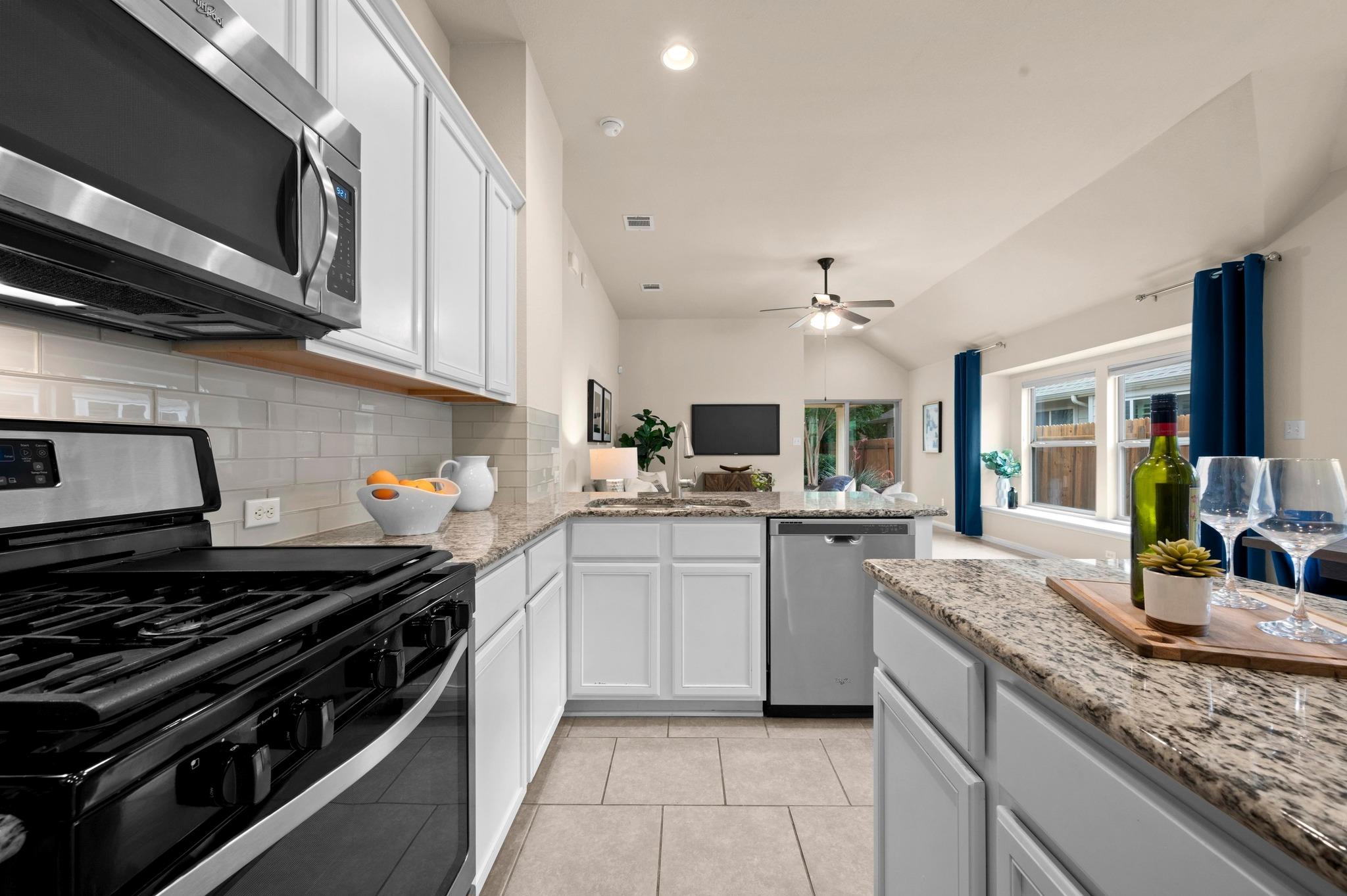 342 Tilly Ln, Buda, TX 78610