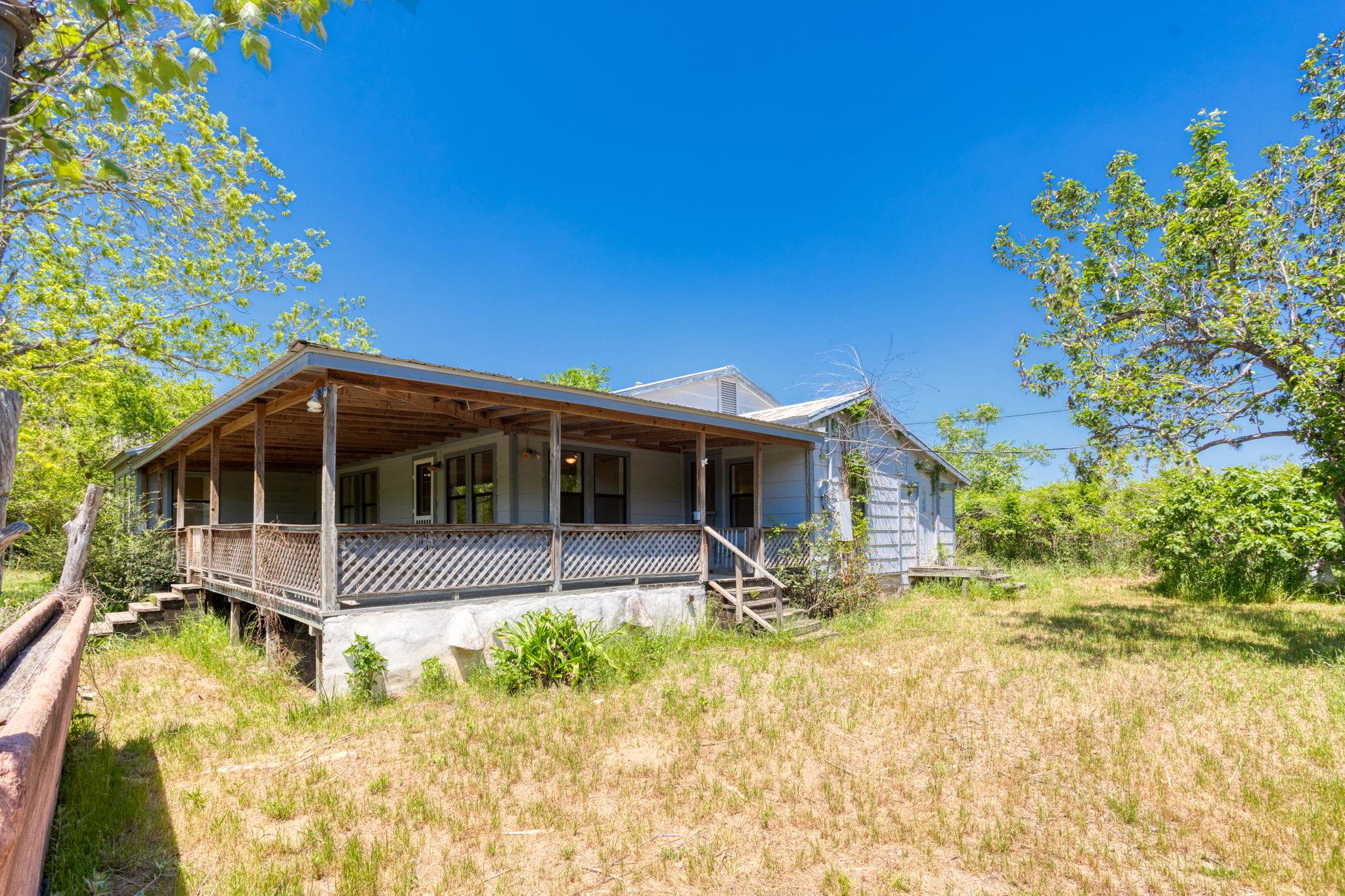 8612 Fm 1854, Dale, TX 78616