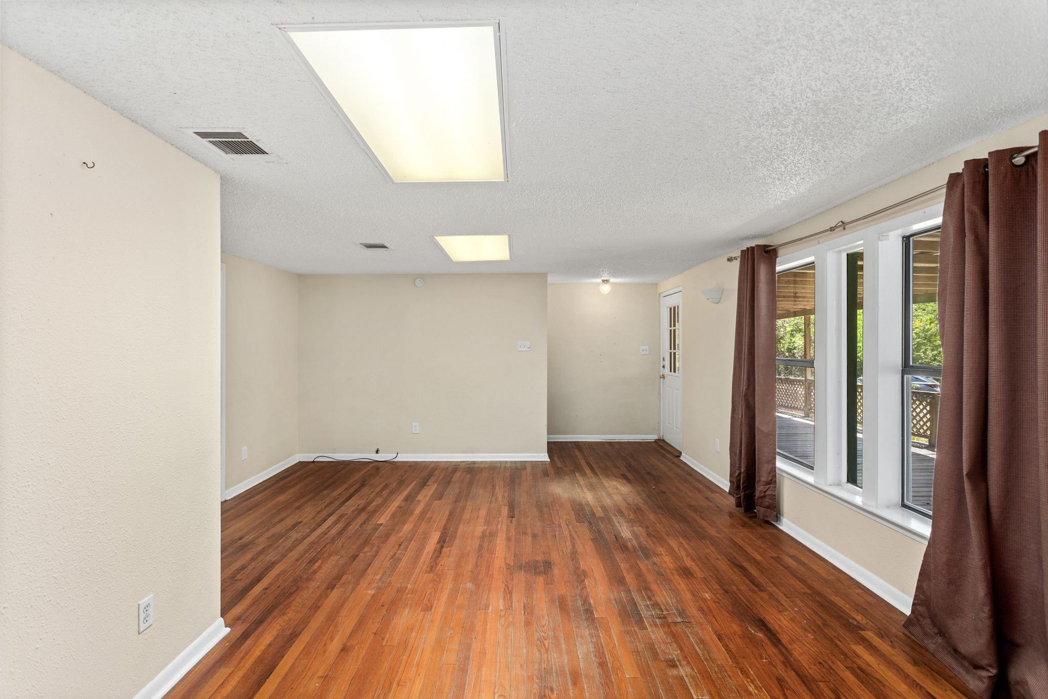 8612 Fm 1854, Dale, TX 78616