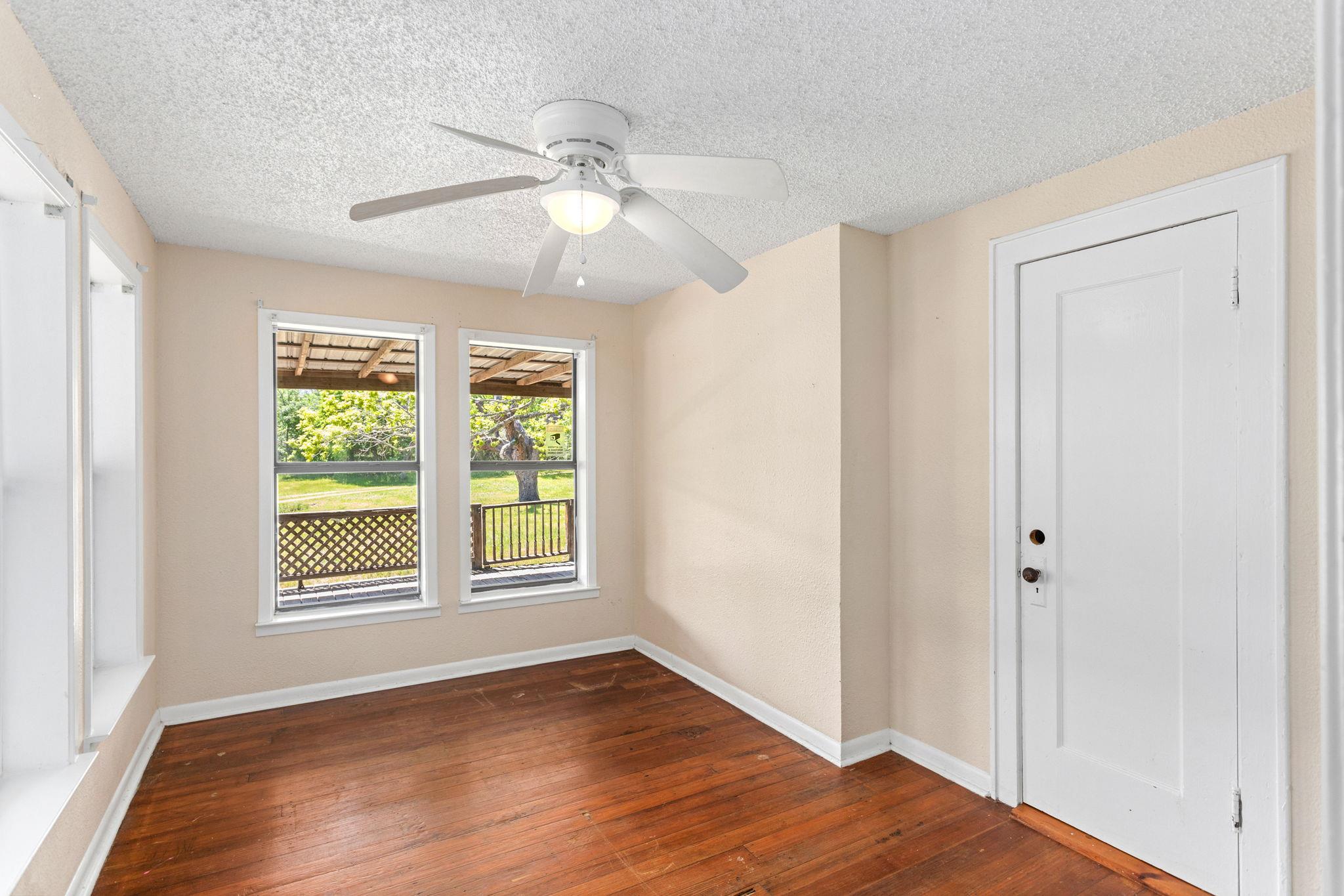 8612 Fm 1854, Dale, TX 78616