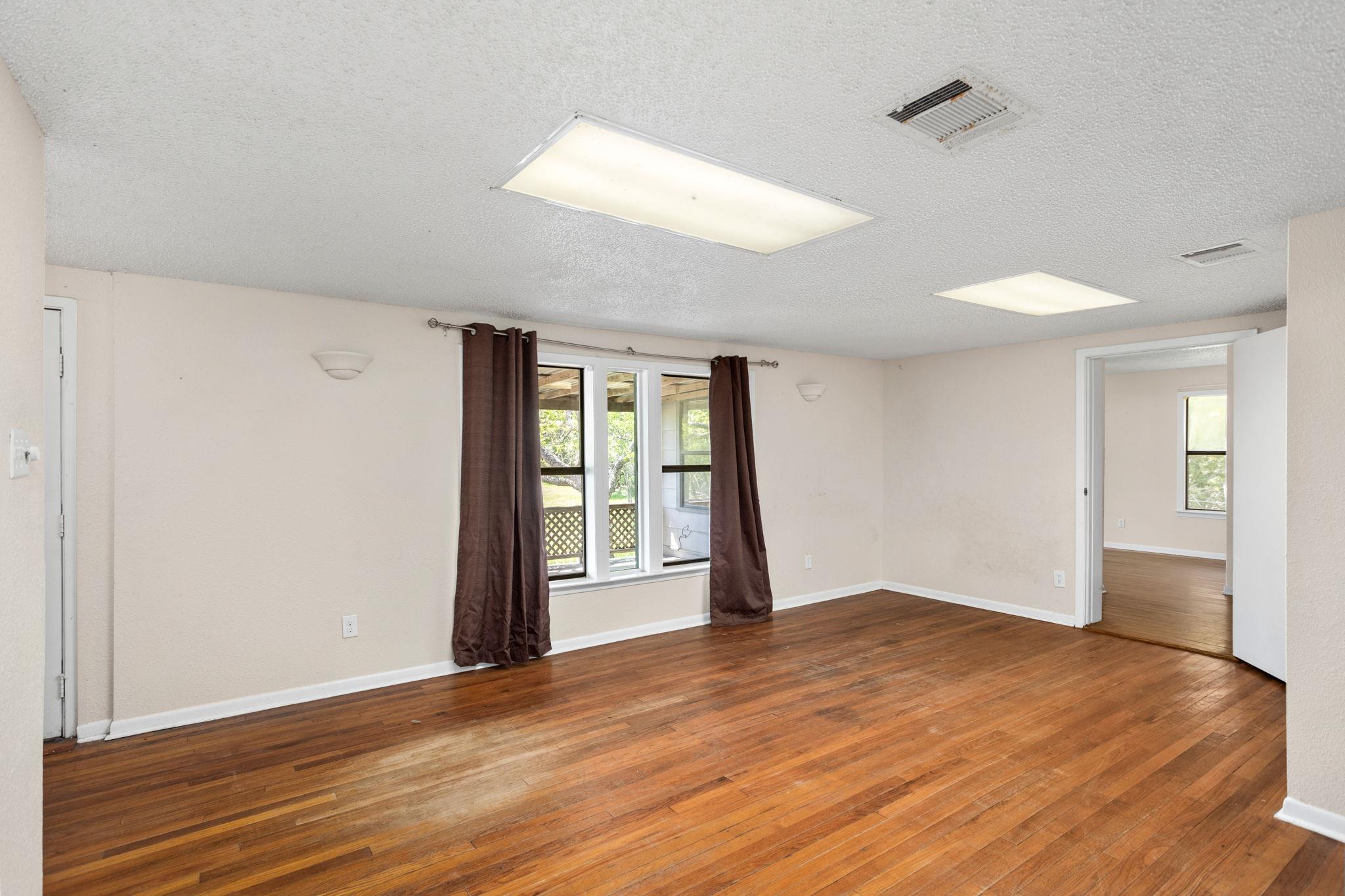 8612 Fm 1854, Dale, TX 78616