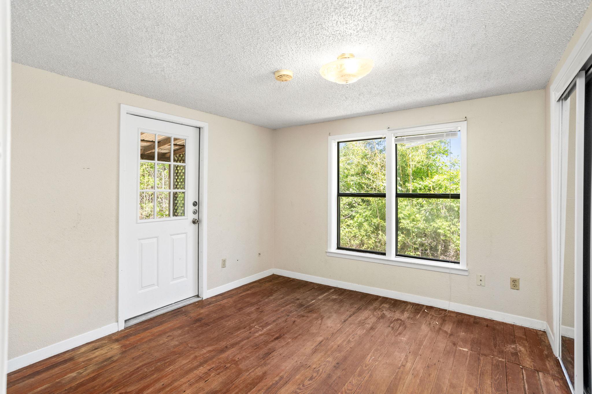 8612 Fm 1854, Dale, TX 78616