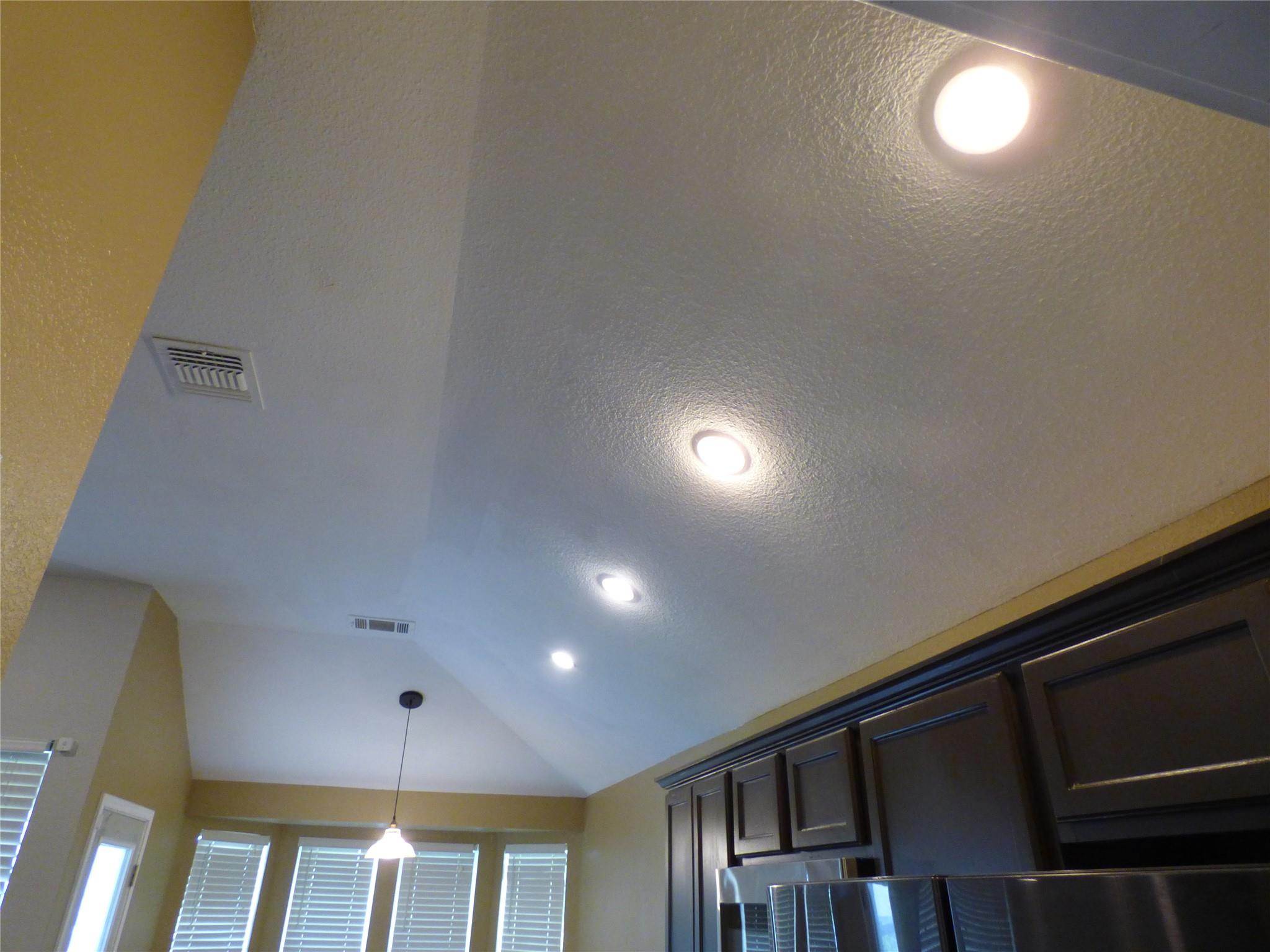 340 Spillway Dr, Kyle, TX 78640