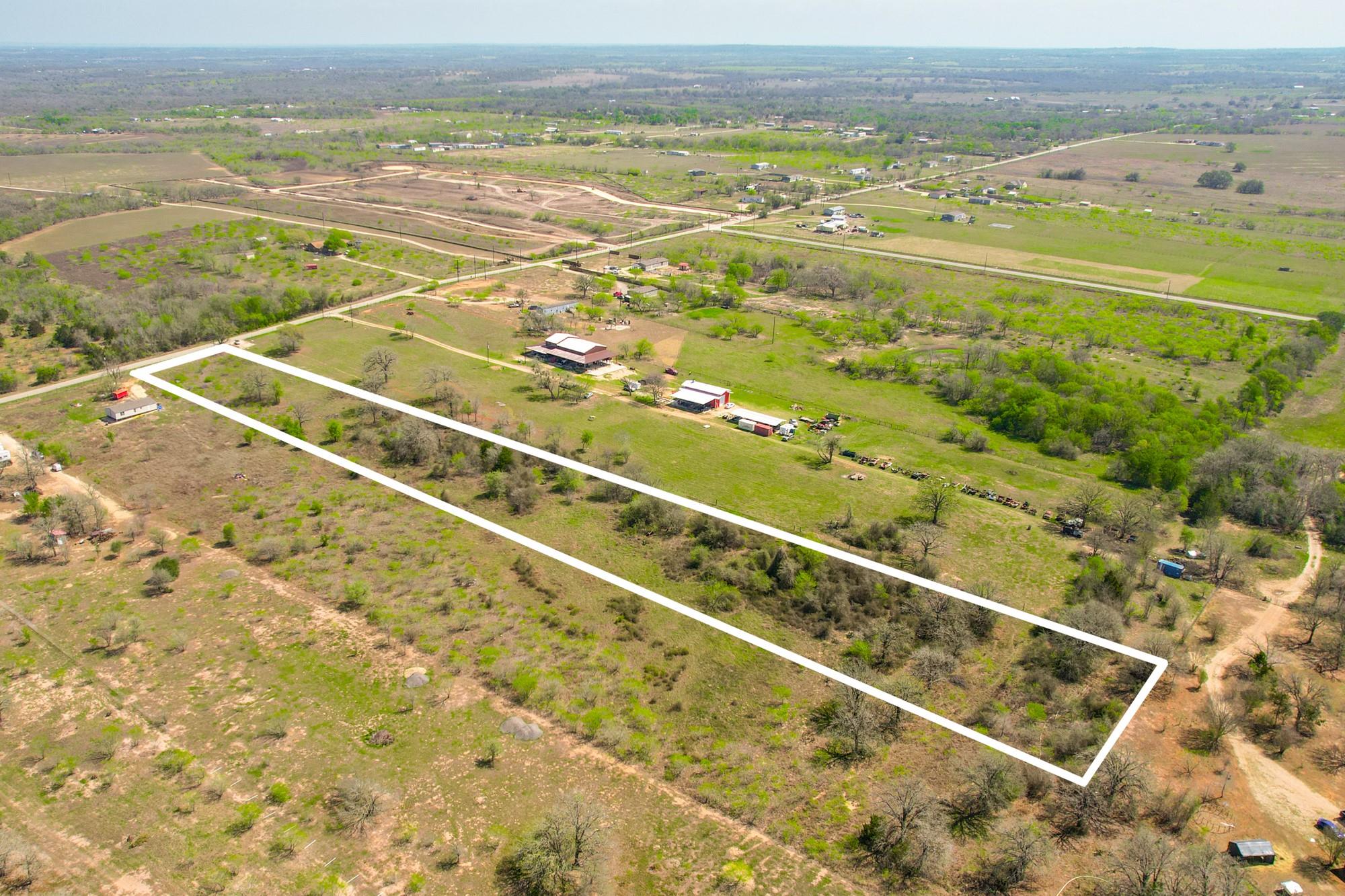 6641 Taylorsville Rd, Dale, TX 78616