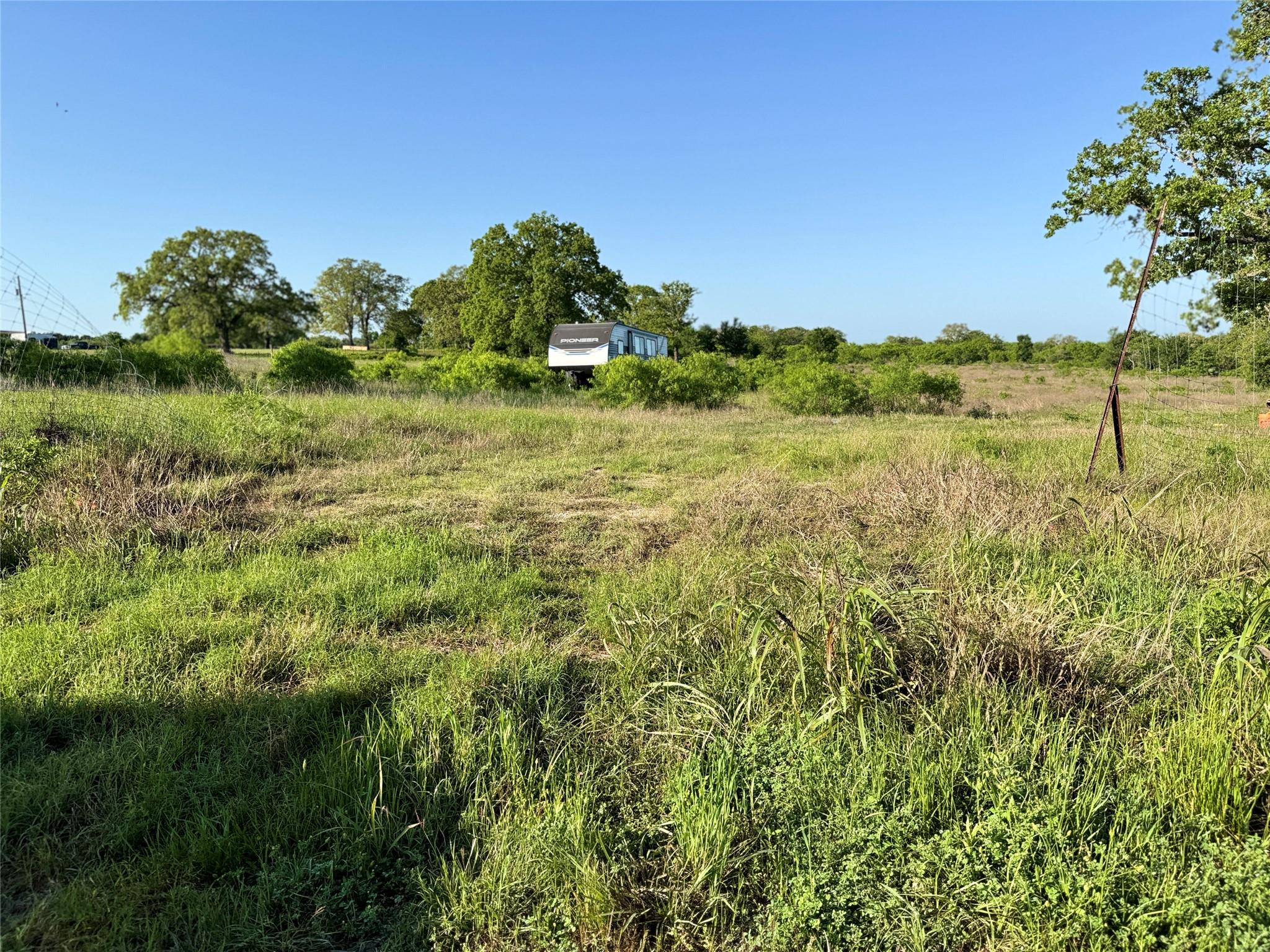 6641 Taylorsville Rd, Dale, TX 78616