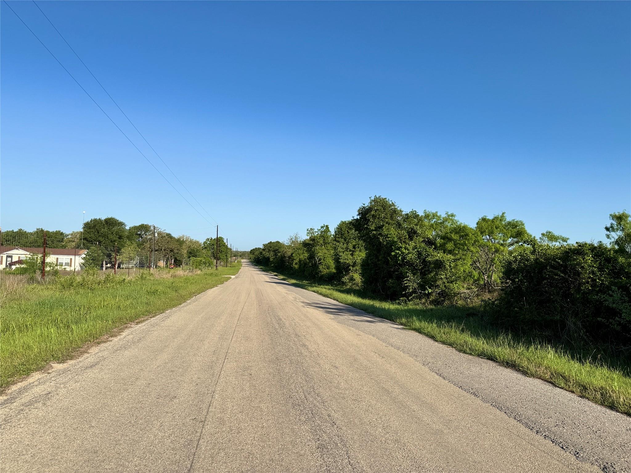 6641 Taylorsville Rd, Dale, TX 78616
