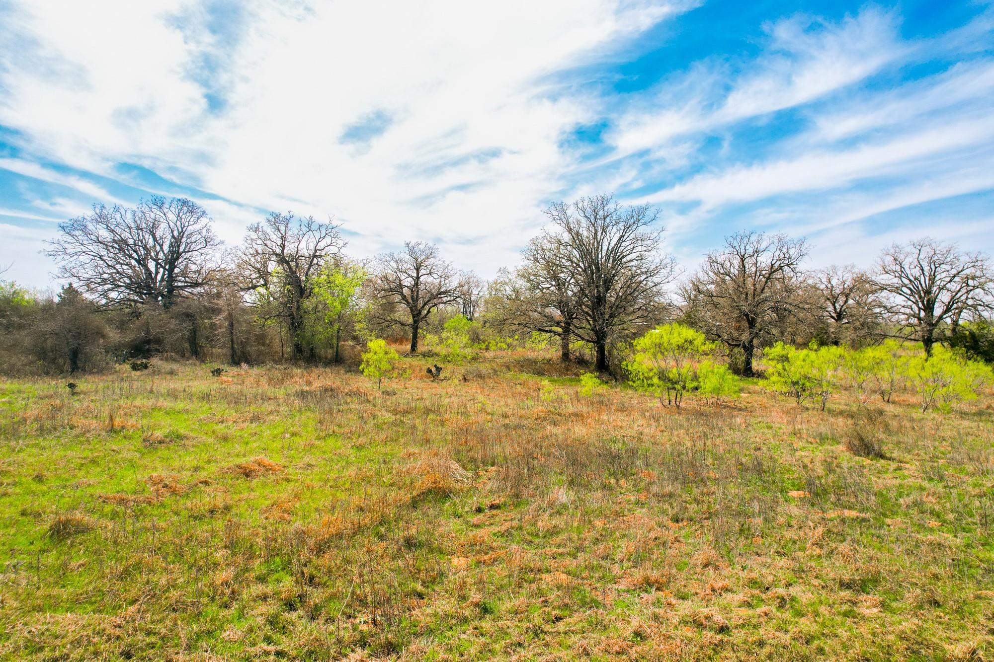 6641 Taylorsville Rd, Dale, TX 78616