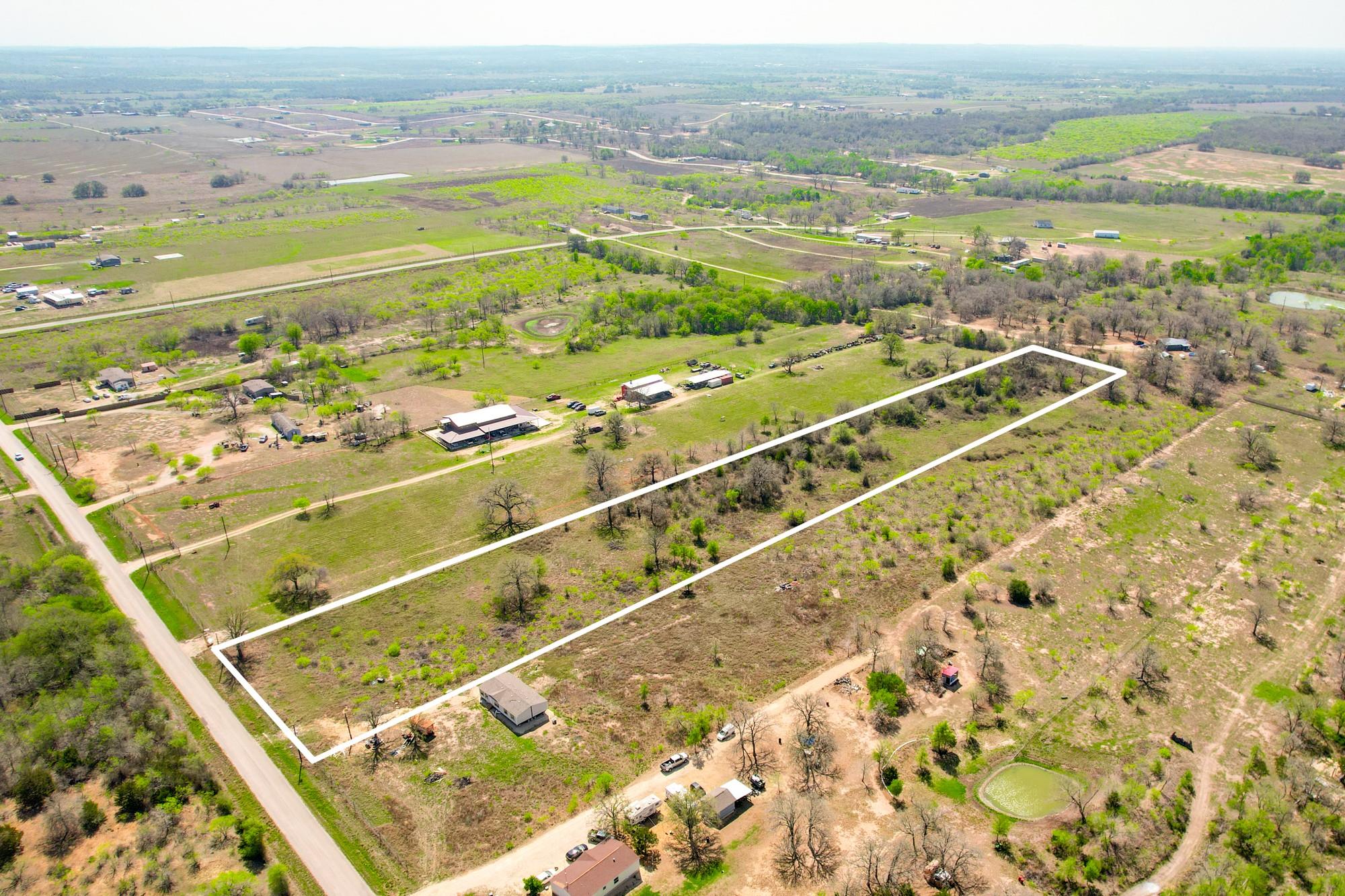 6641 Taylorsville Rd, Dale, TX 78616