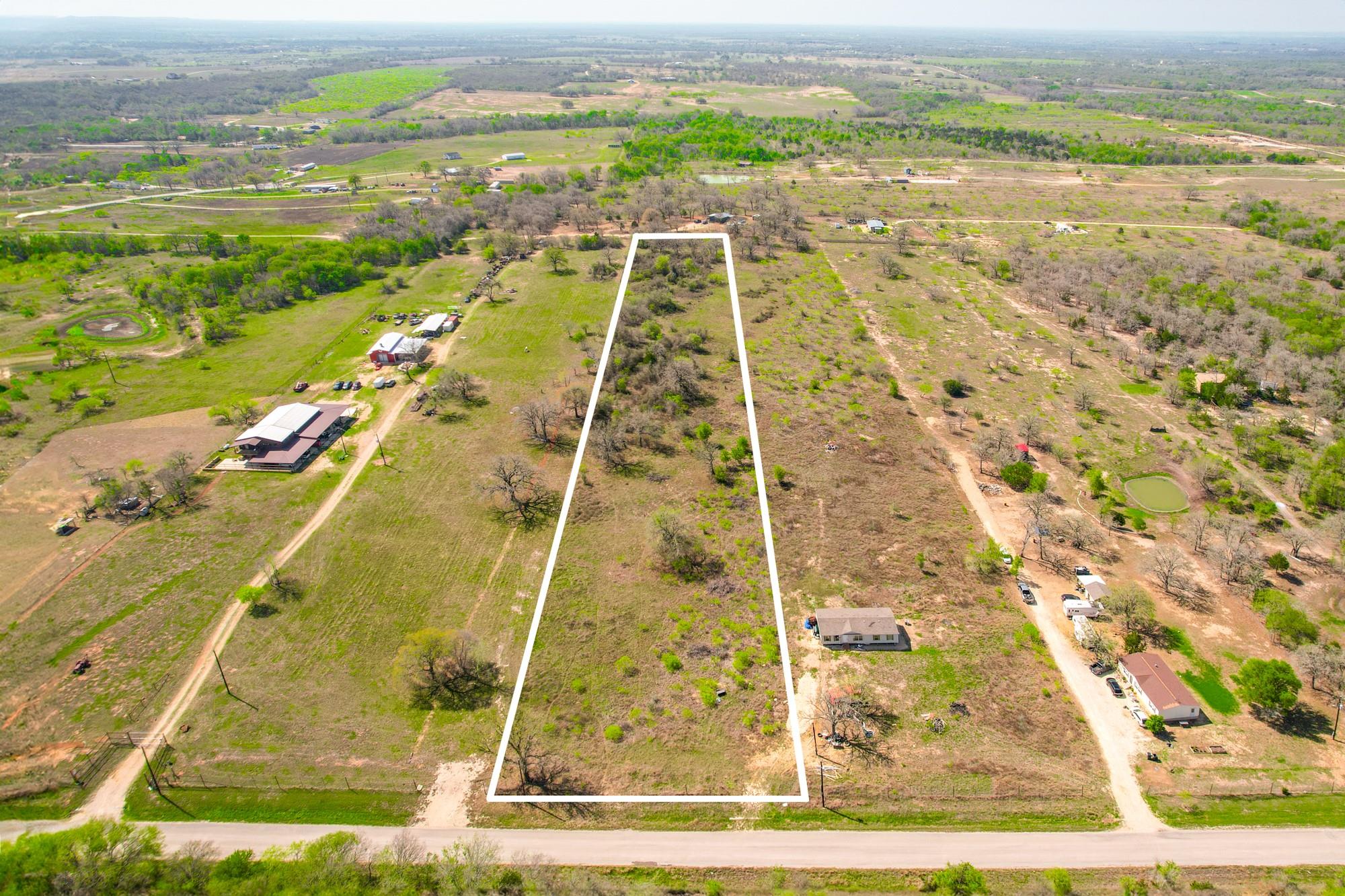 6641 Taylorsville Rd, Dale, TX 78616