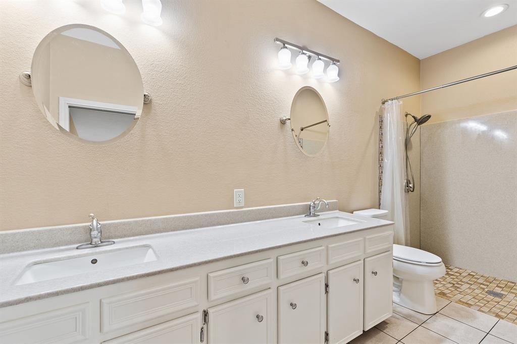 1957 County Road 107, Hutto, TX 78634