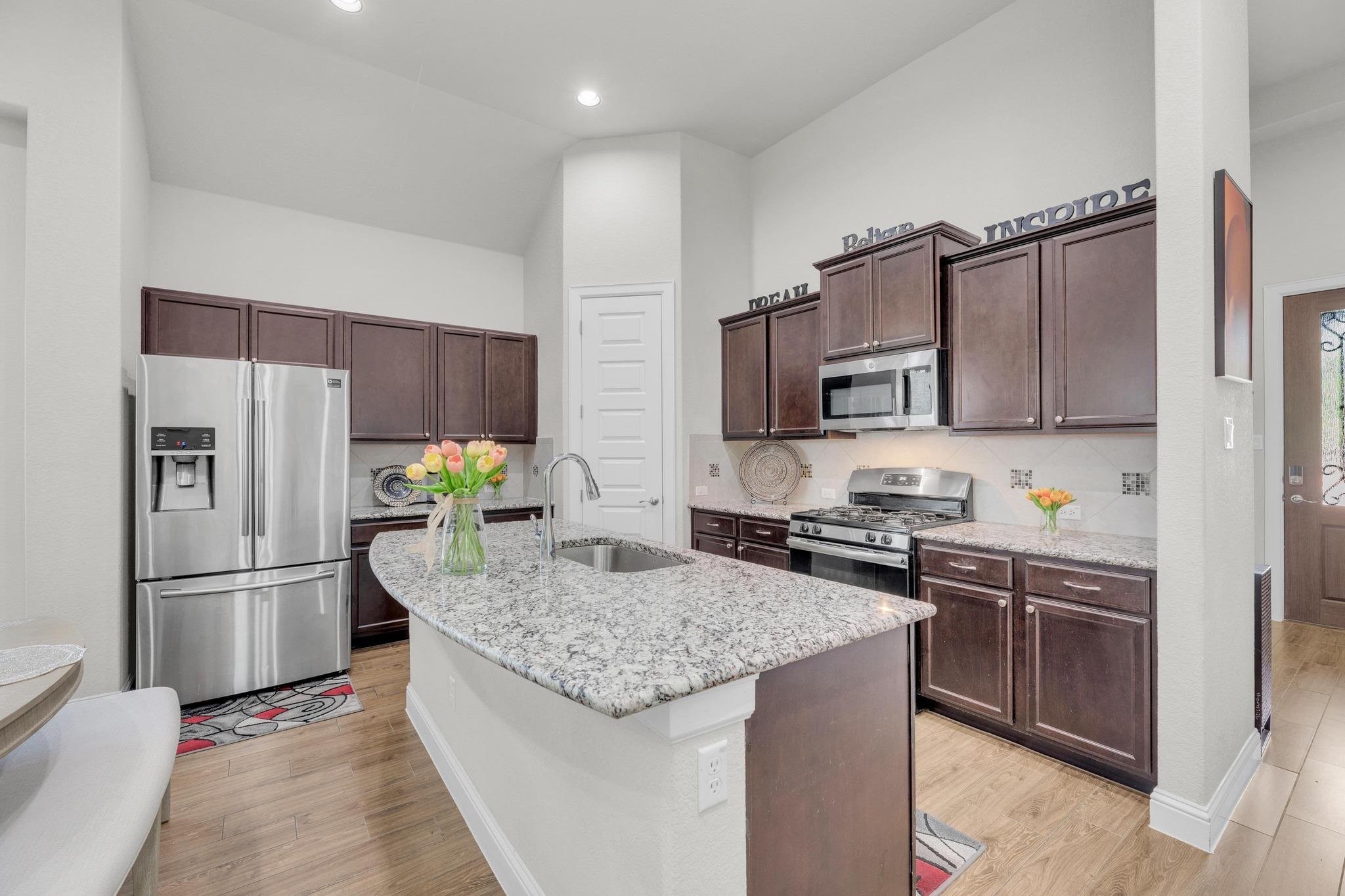 6809 Caterina Cv, Round Rock, TX 78665