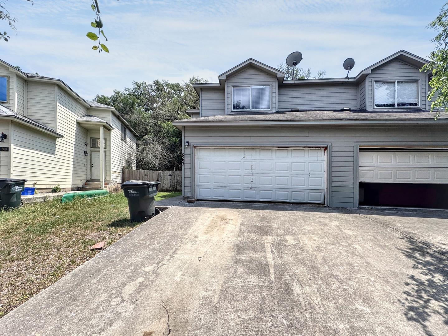 867 Sagewood Trl, San Marcos, TX 78666