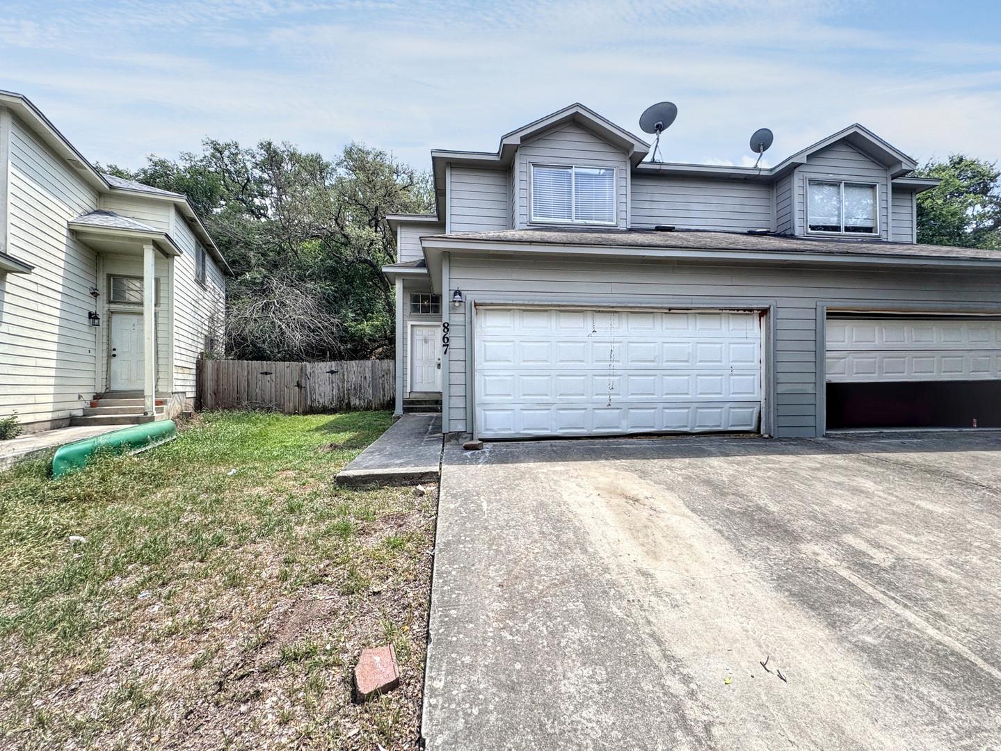 867 Sagewood Trl, San Marcos, TX 78666